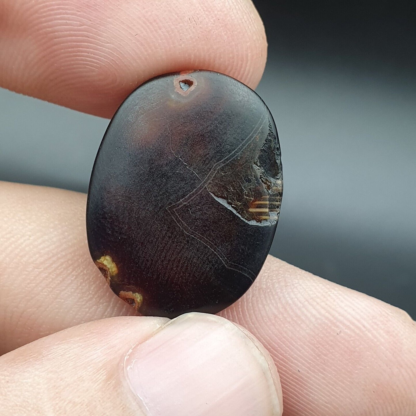 Antikes nahöstliches Stempelsiegel, geheimnisvolles Tier, Tiefdruck-Achat-Cabochon