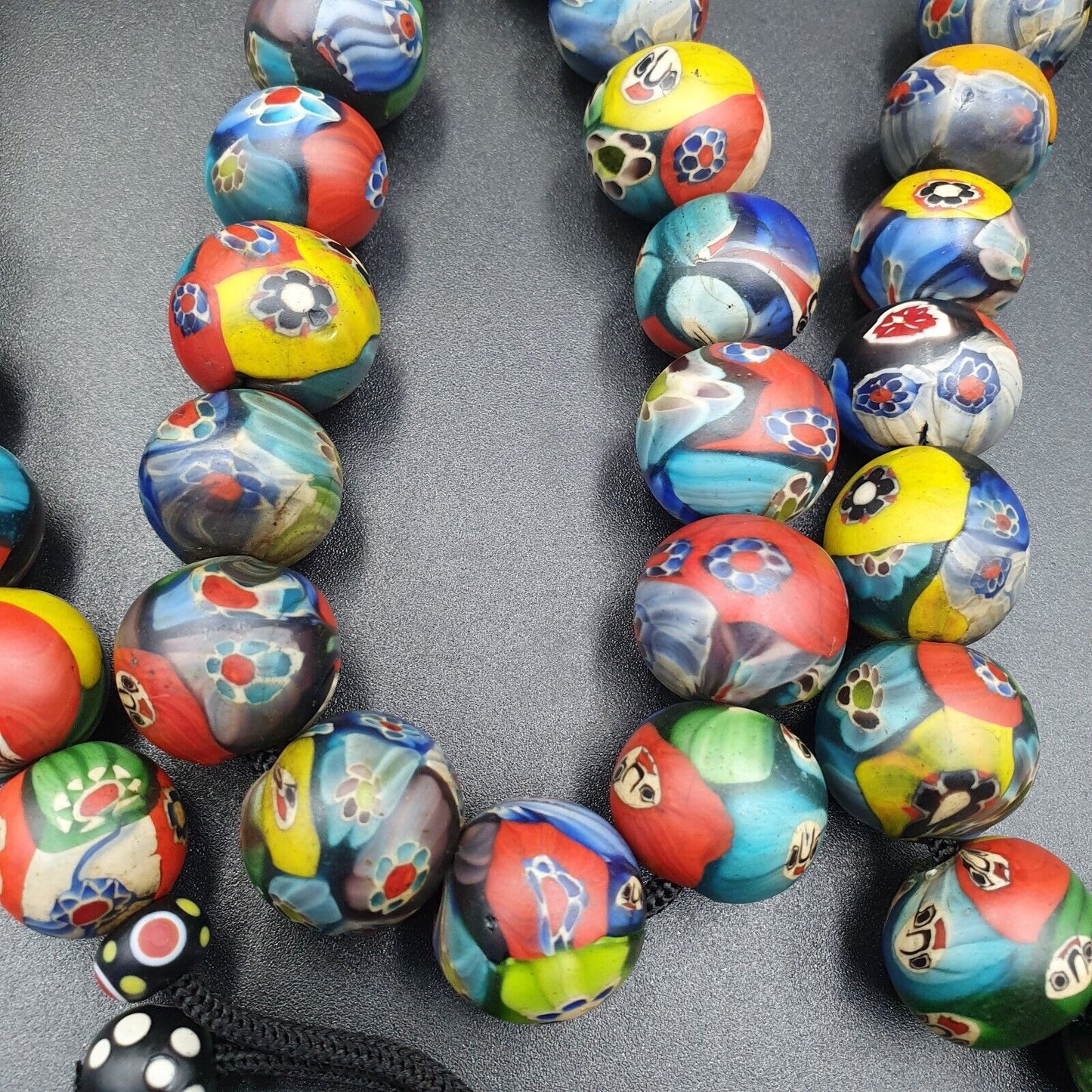 NEUES LOS 2 Venerano HANDGEFERTIGTE LAMPWORK-KUNST-HALSKETTEN AUS GLASPERLEN