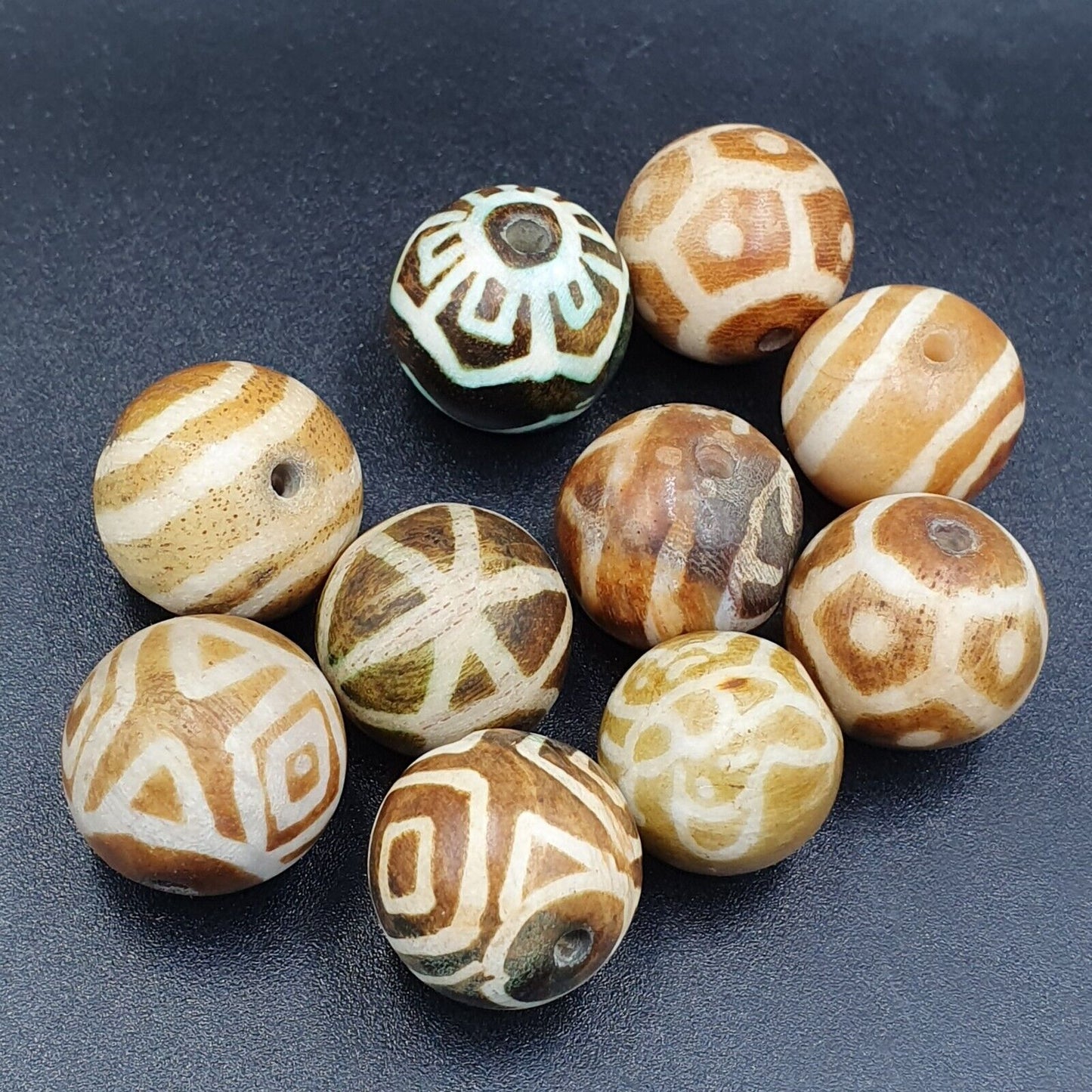 Vintage alte Pumtek Perlen Lot 10 Perlen 18-19mm Lot#82