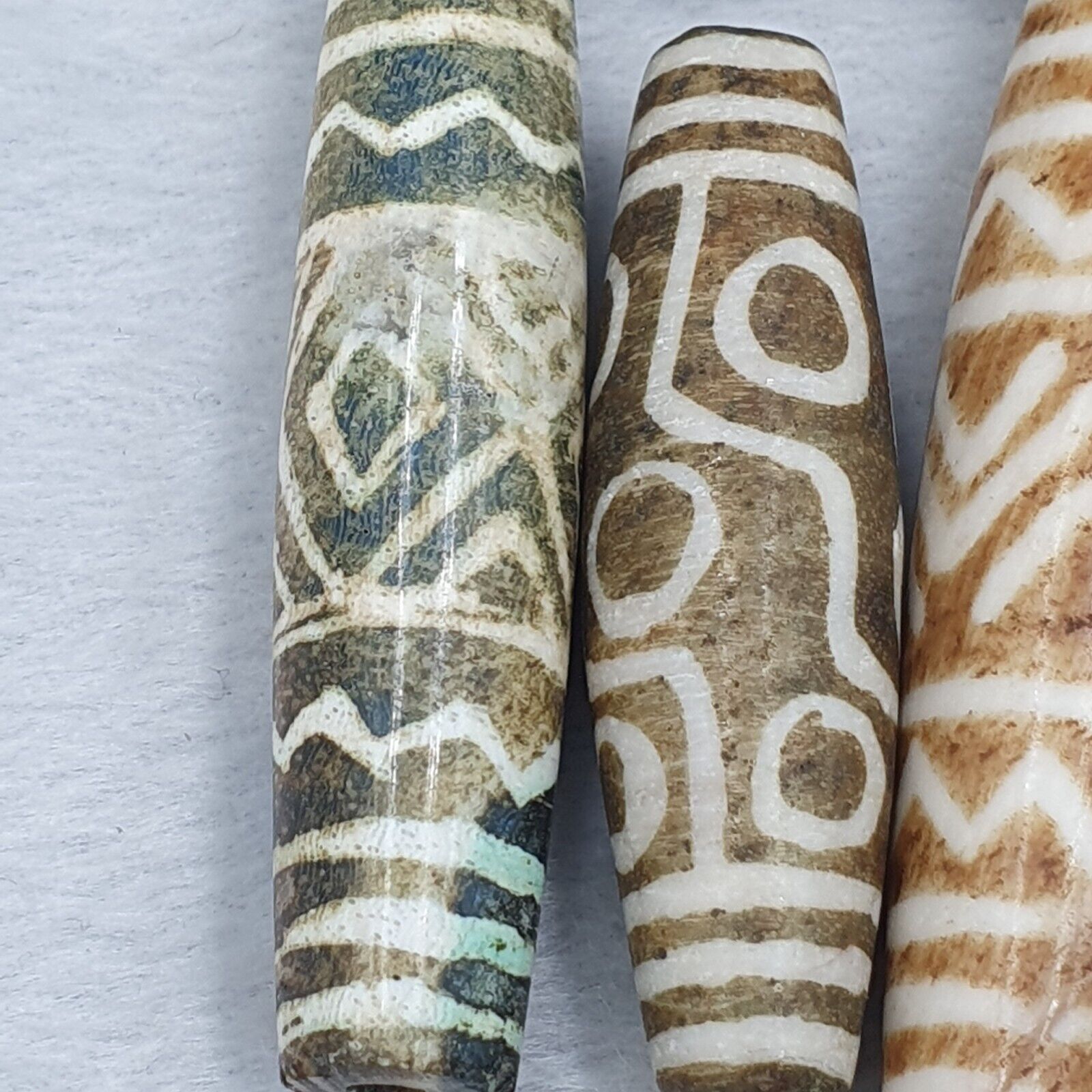 very rare Asian Burmese Pumtek trade Beads lot