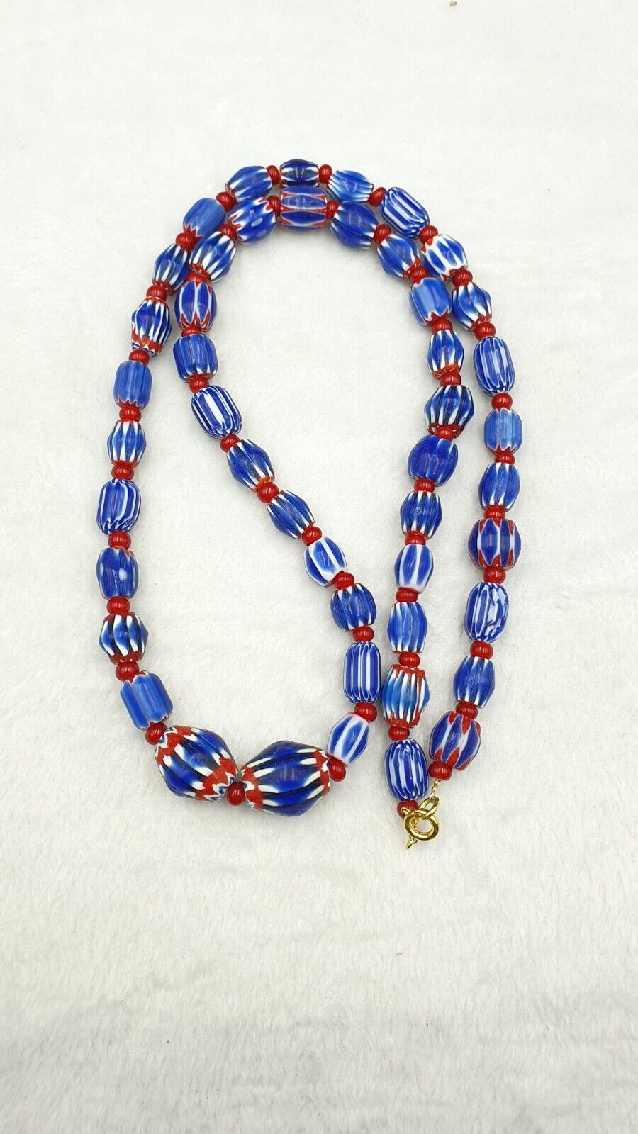 Vintage Chevron and White Heart Venetian Multilayers Glass Beads Necklace N-155