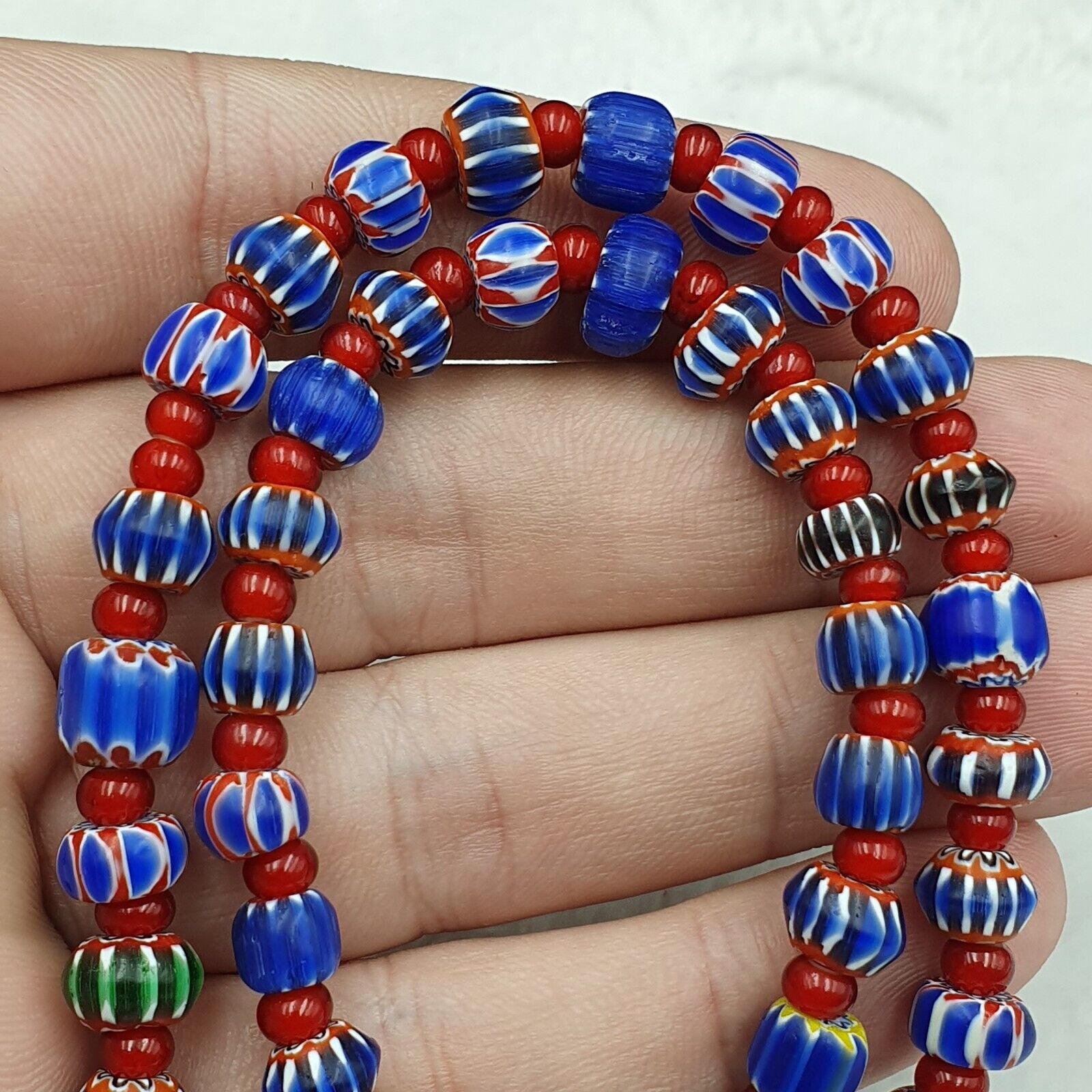 Vintage Chevron and White Heart Venetian Multilayers Glass Beads Necklace N-153