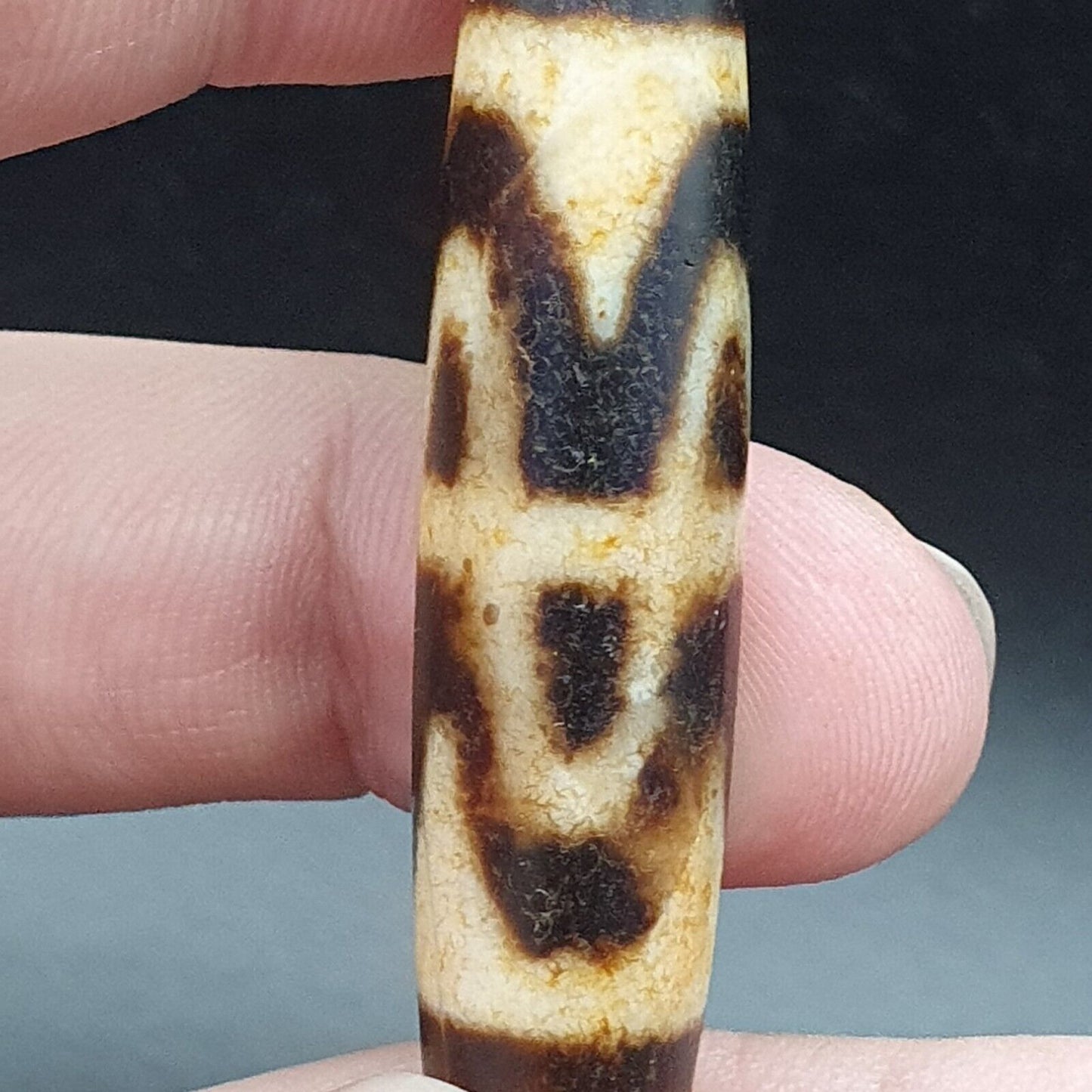 Altes Himalaya-tibetisches Zickzack-Muster, Venenaugen, natürliches Achat-Amulett, Dzi-Perlen