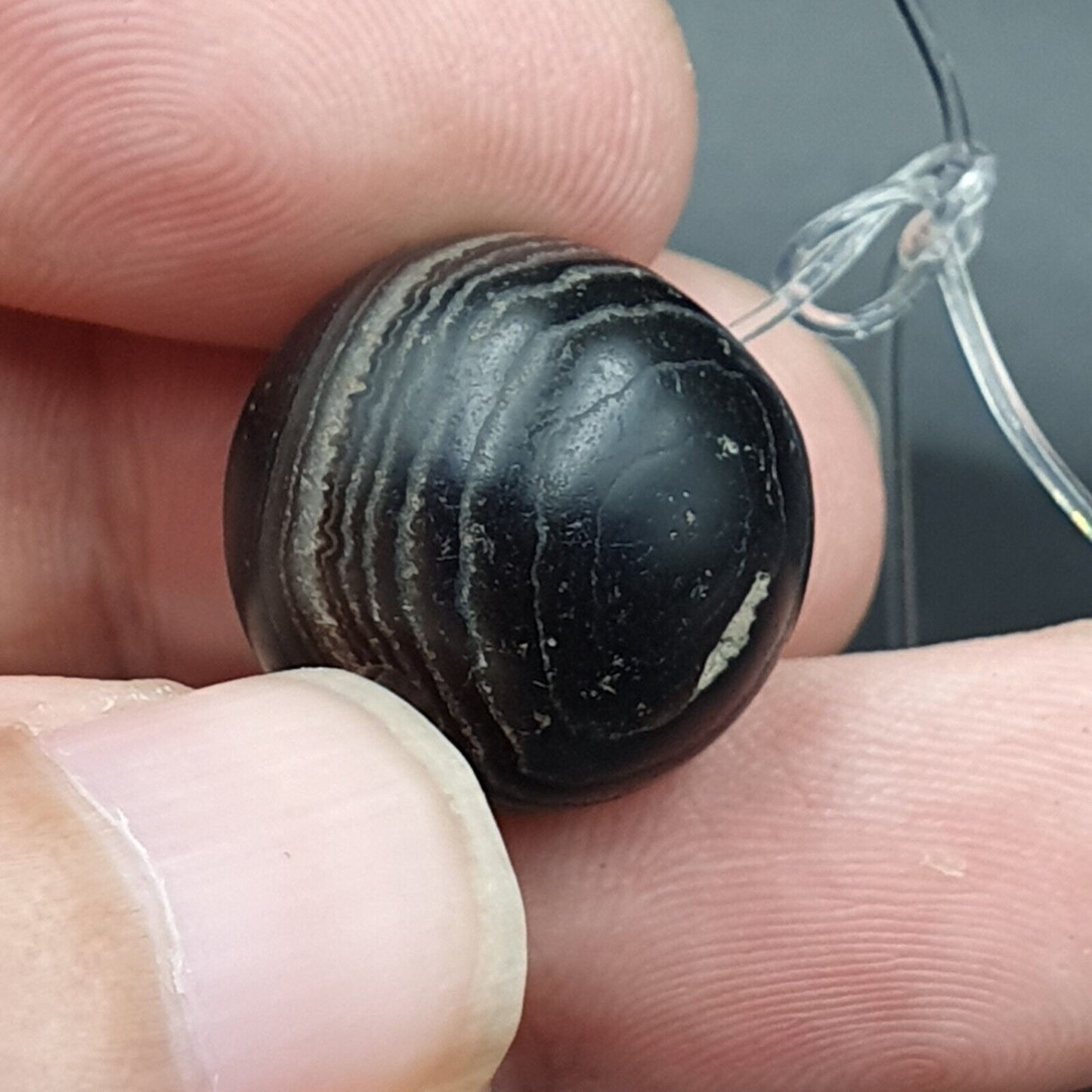 7 antike antike INDO-tibetische Himalaya-Achat-Augenperlen, Suleimani-Achat, 18–20 mm
