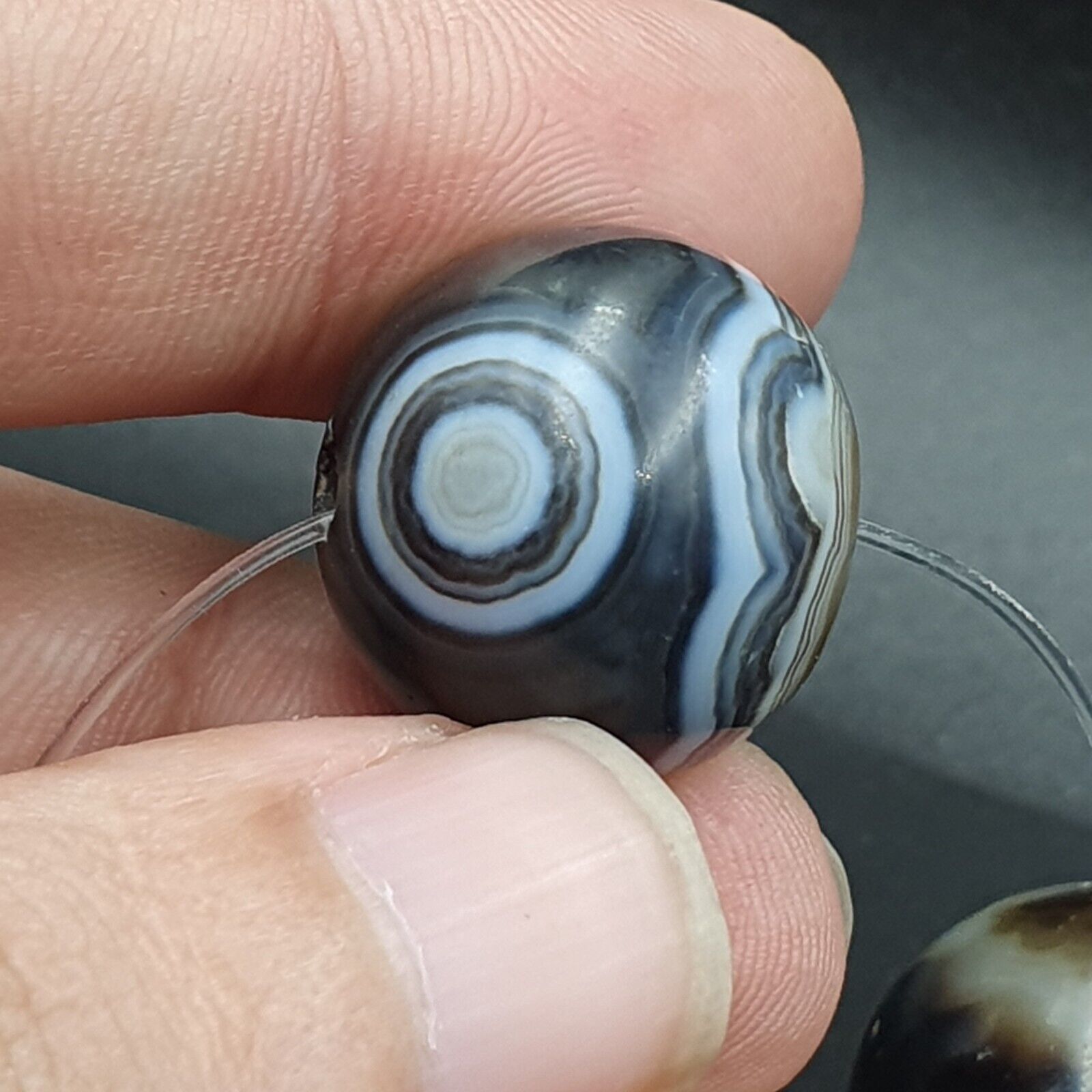 7 Antique Ancient INDO Tibetan Himalaya Agate Eye Bead Suleimani Agate 18-20mm