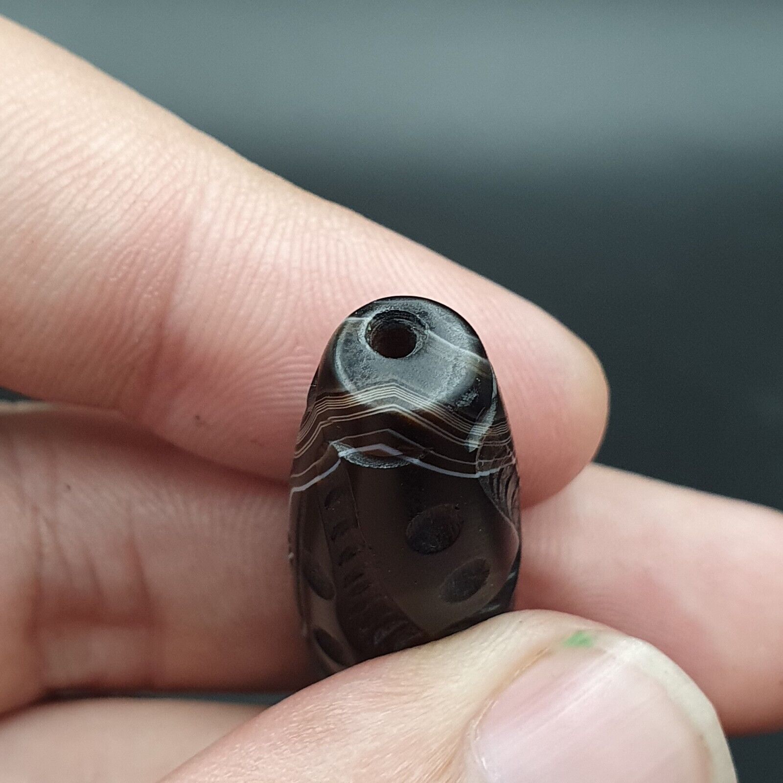 Indo Tibetan Carving Agate Eye stone Bead Amulet Hunter Hunted Animal #10213