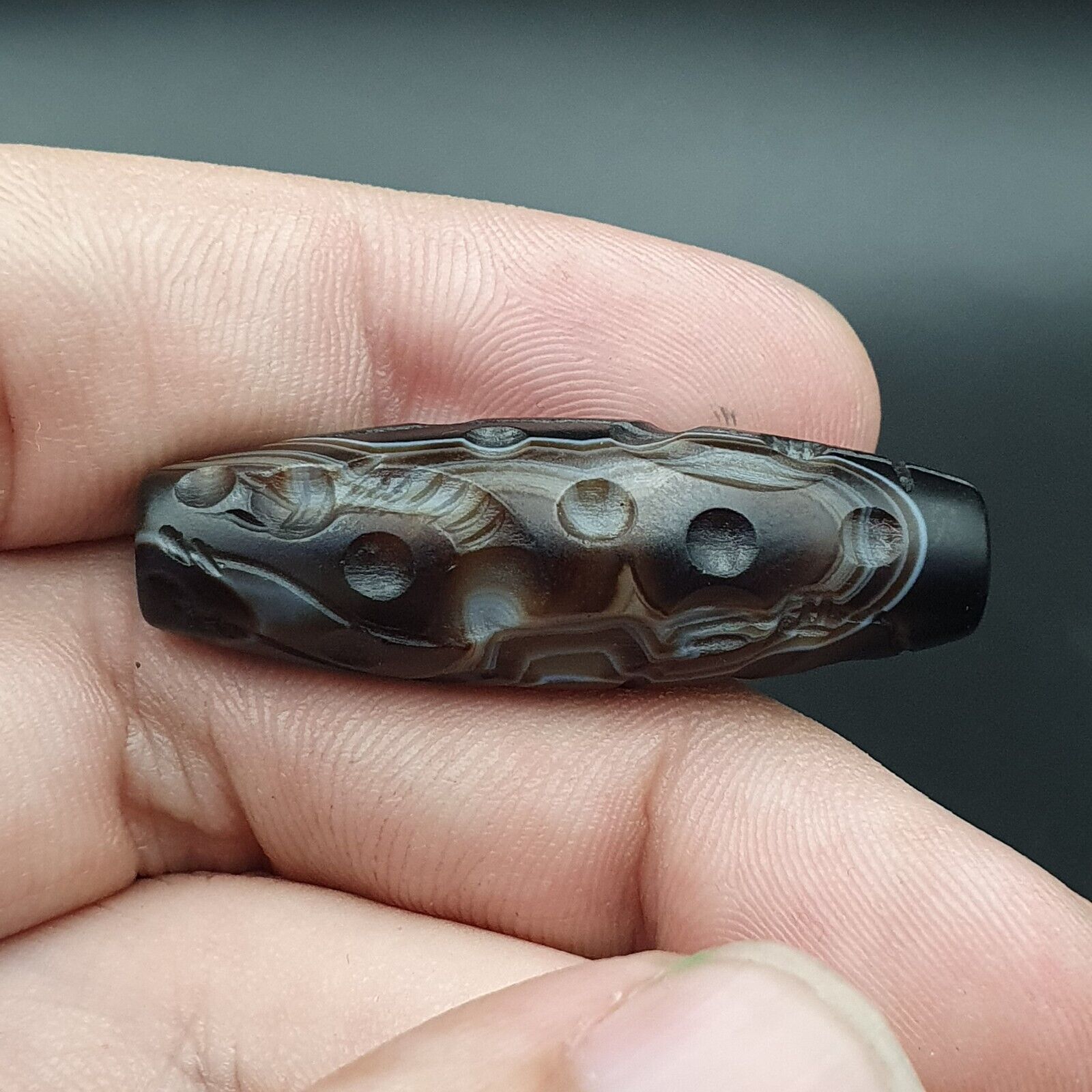 Indo Tibetan Carving Agate Eye stone Bead Amulet Hunter Hunted Animal #10213