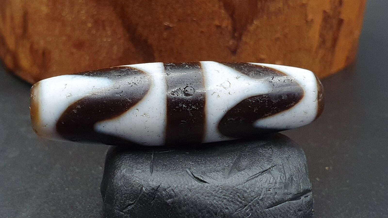 Antique Old Tibetan Beads Black&white Agate rare pattern Amulet Pendant DZI