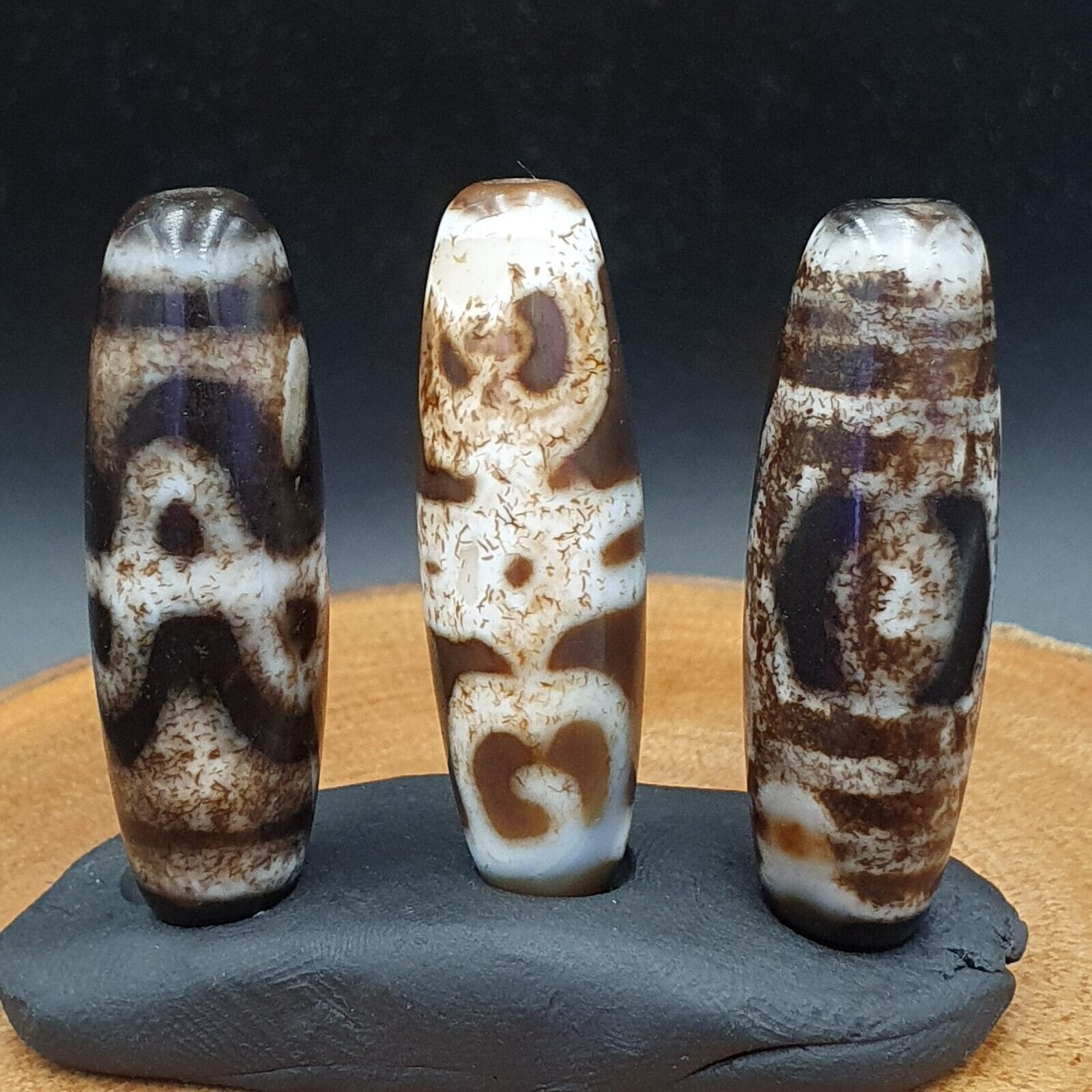 Lot 3 Antique Old Tibetan Beads Old Agate Beautiful Eyes Amulet Pendant DZI