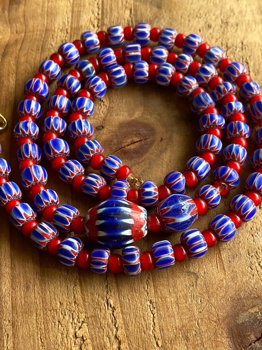 Vintage Chevrons & White Heart Venetian Multilayers Glass Beads Necklace N-209