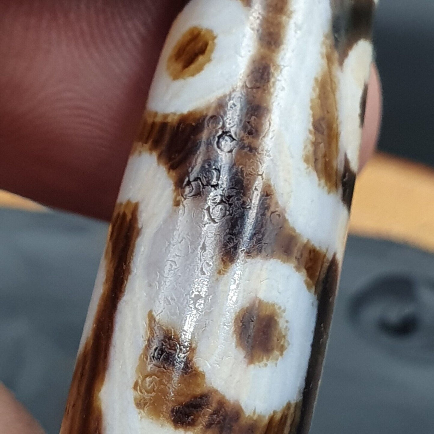 西藏尼泊爾喜馬拉雅古代老天珠護身符九眼珠護身符