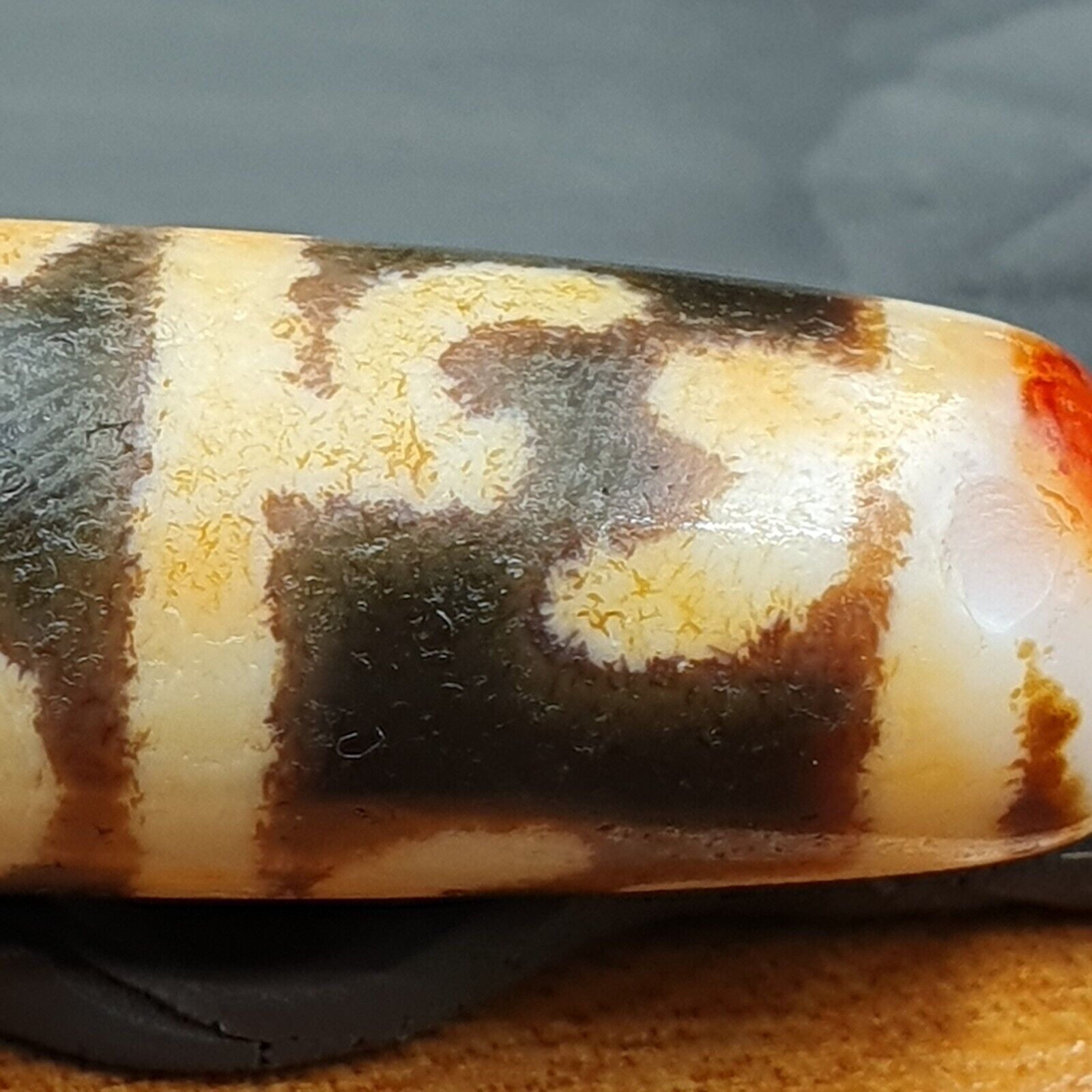 Nepalese Himalayan Tibetan Dzi Tripple Tasso 3 eyes Spiritual Amulet Mala Bead