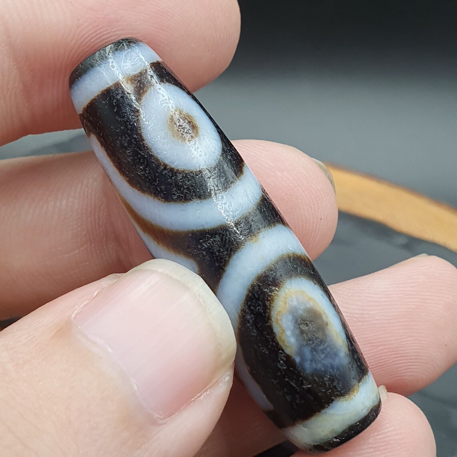Protective Bead Amulet Vintage Old Indo Tibetan BLACK AND WHITE Agate pure 3 Eye