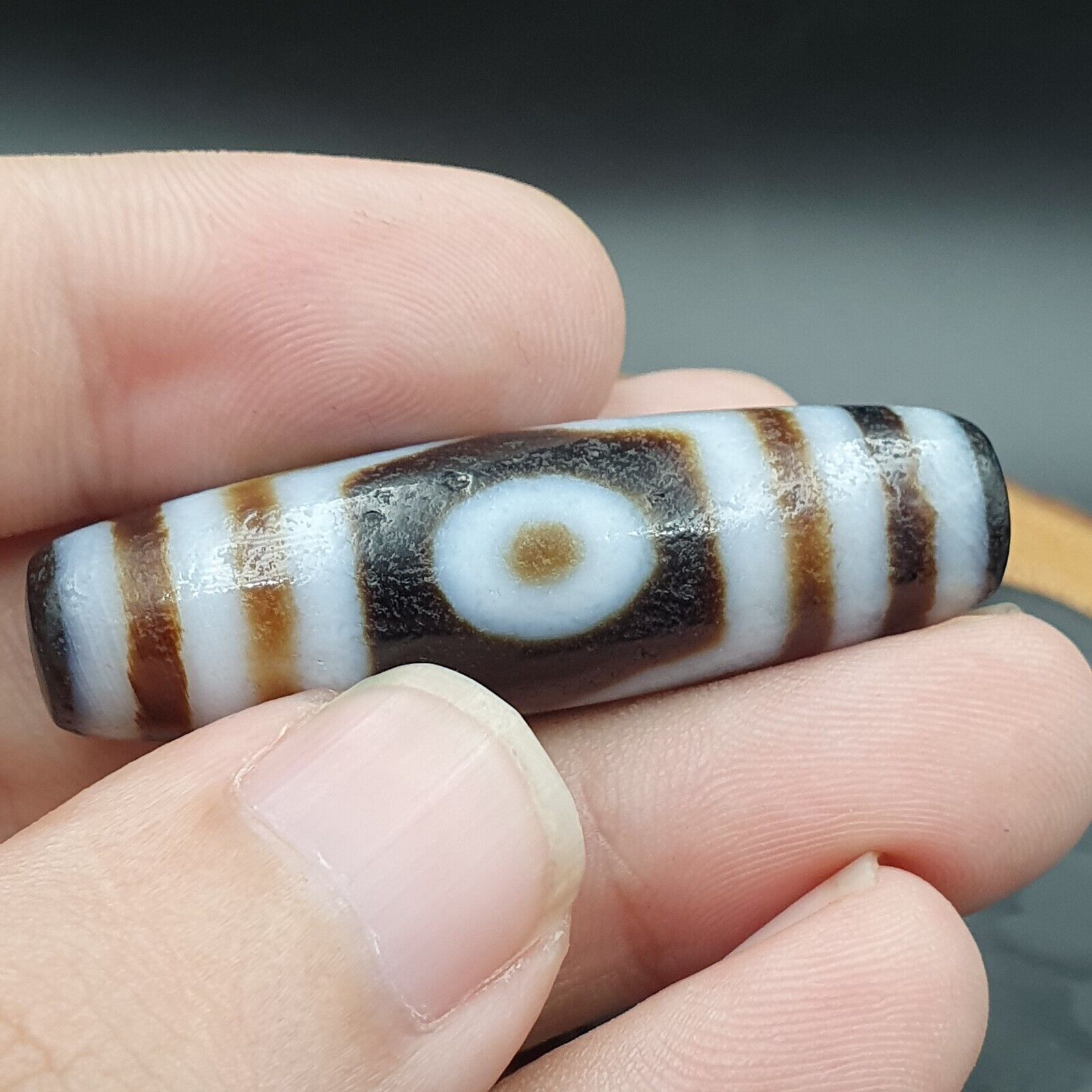 Protective Bead Amulet Vintage Old Indo Tibetan BLACK AND WHITE Agate pure 3 Eye