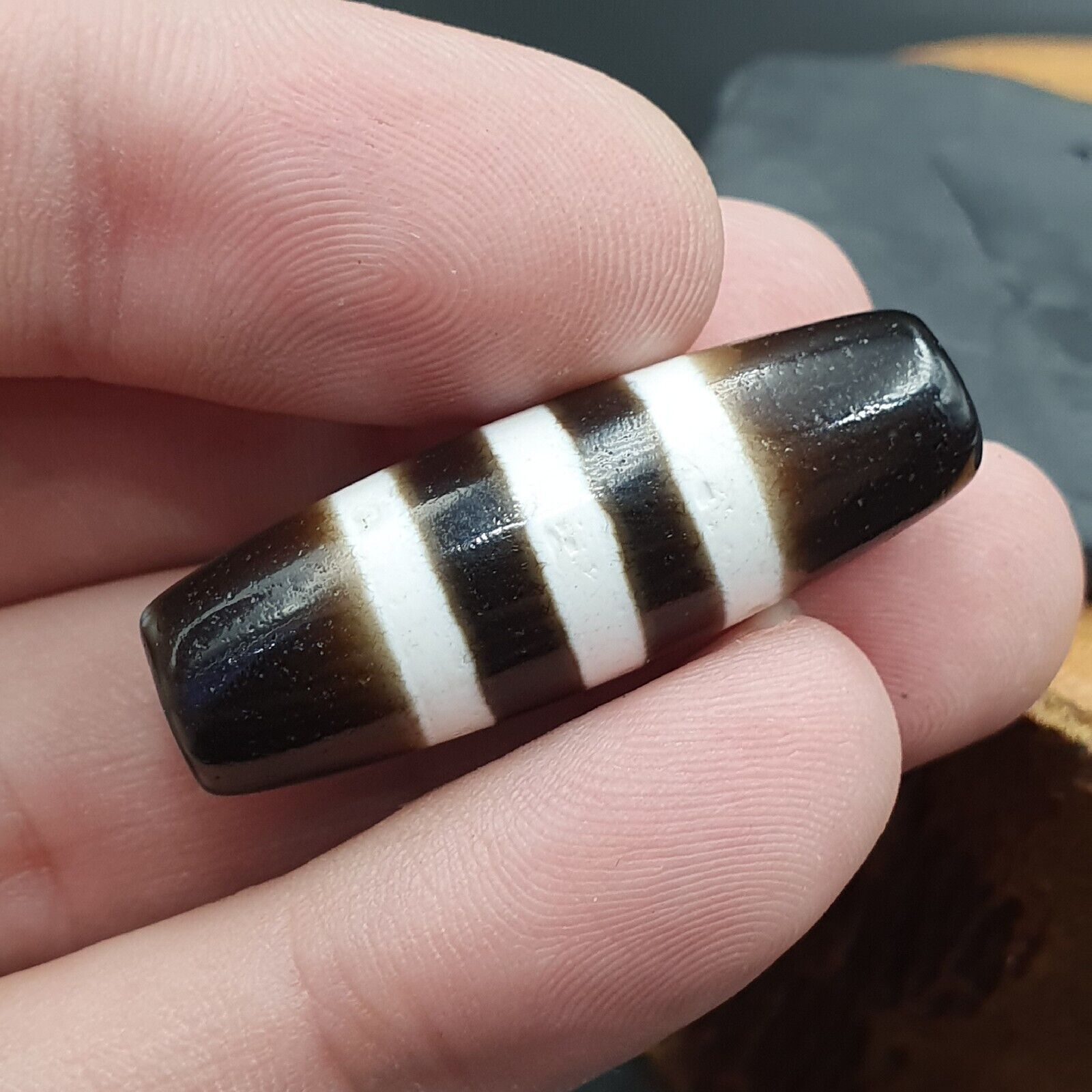 Himalayan Indo Tibetan 3 Lines Beads unique Patterns Dzi Amulet Beads