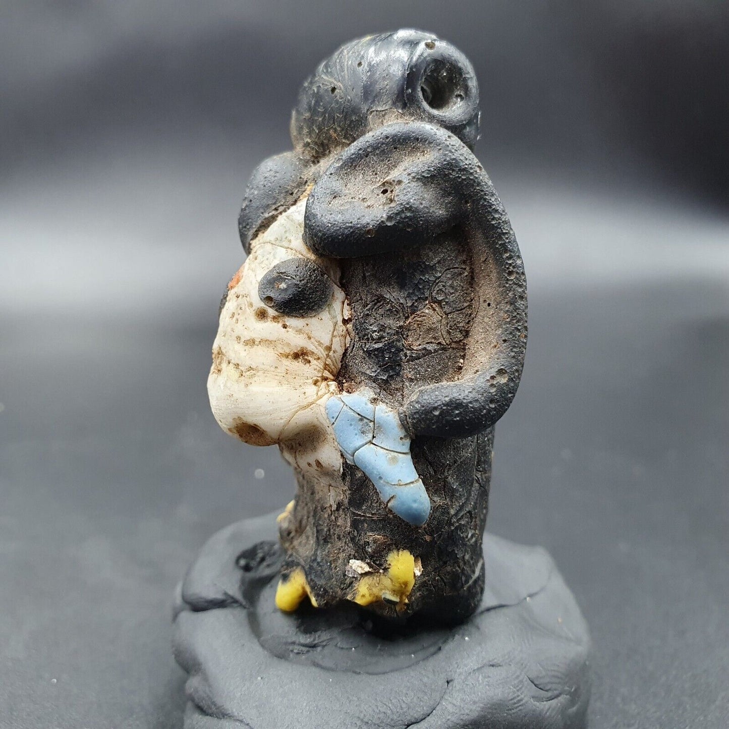 大型古代馬賽克玻璃動物羊頭珠吊墜