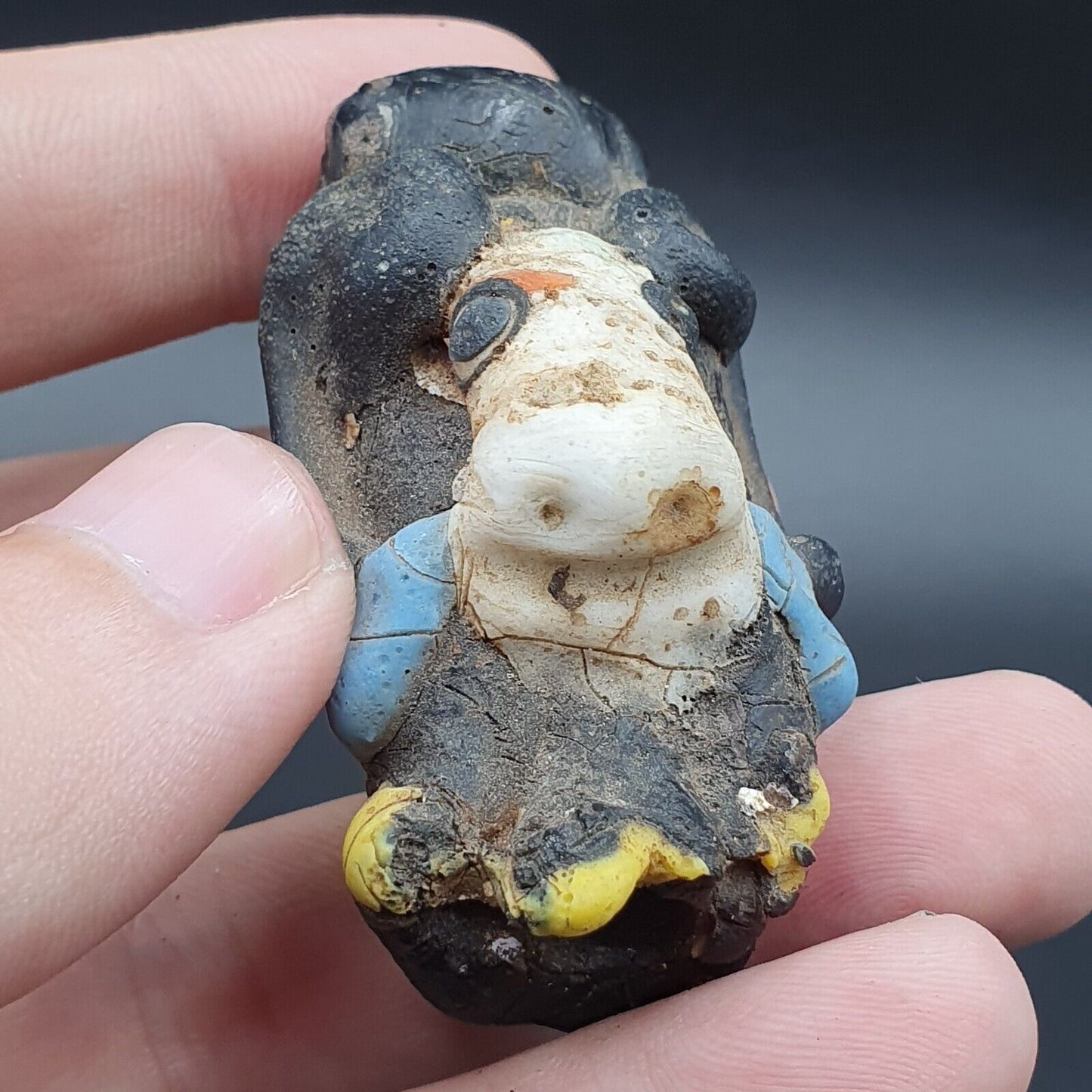 大型古代馬賽克玻璃動物羊頭珠吊墜