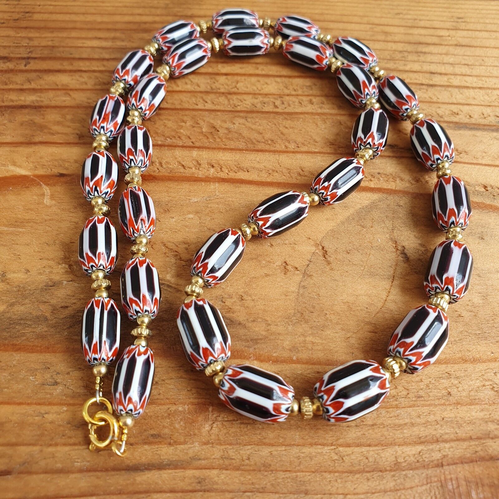Vintage beads Old trade Black and White Chevrons Beads Necklace
