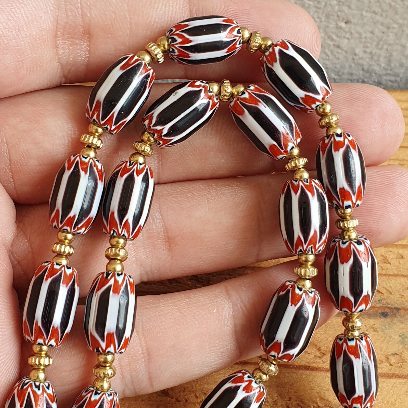 Vintage beads Old trade Black and White Chevrons Beads Necklace