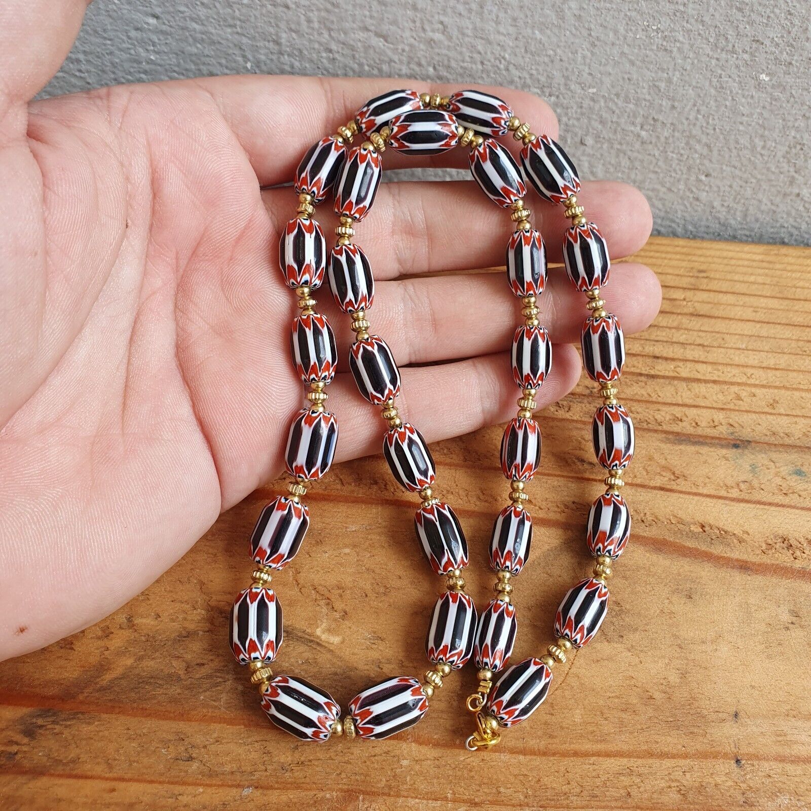 Vintage beads Old trade Black and White Chevrons Beads Necklace
