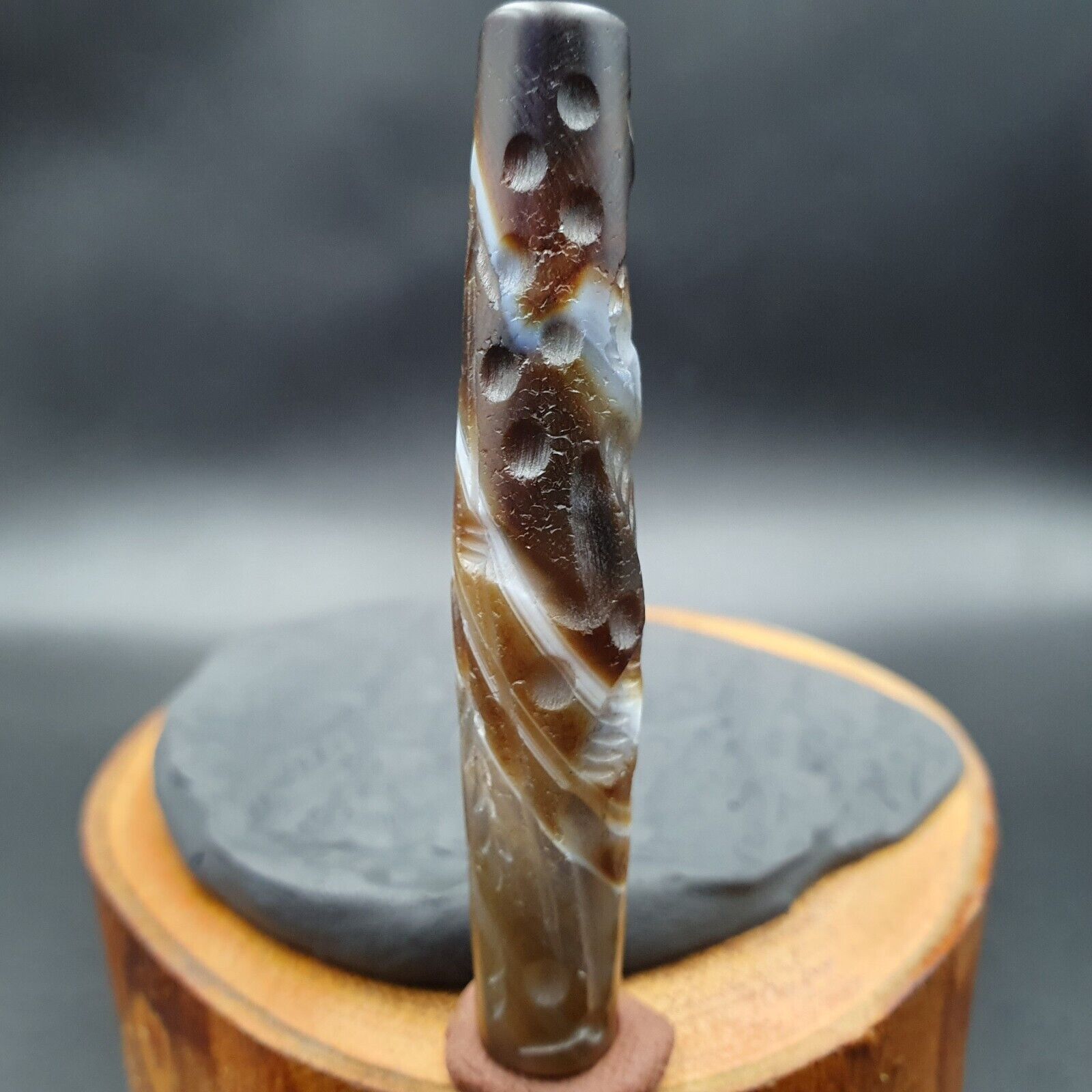 Hunting Hunt Antique Ancient Indo Tibetan Carving Agate Eyes stone Bead Amulet