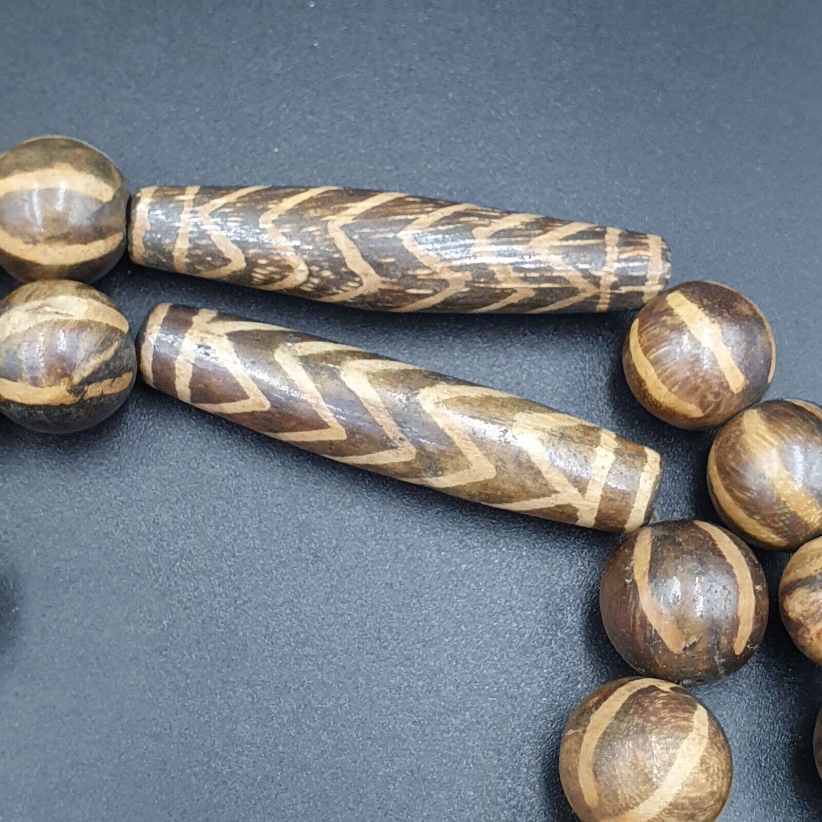 Asian Burmese Old Pumtek petrified Wood Stone beads Strand Long necklace