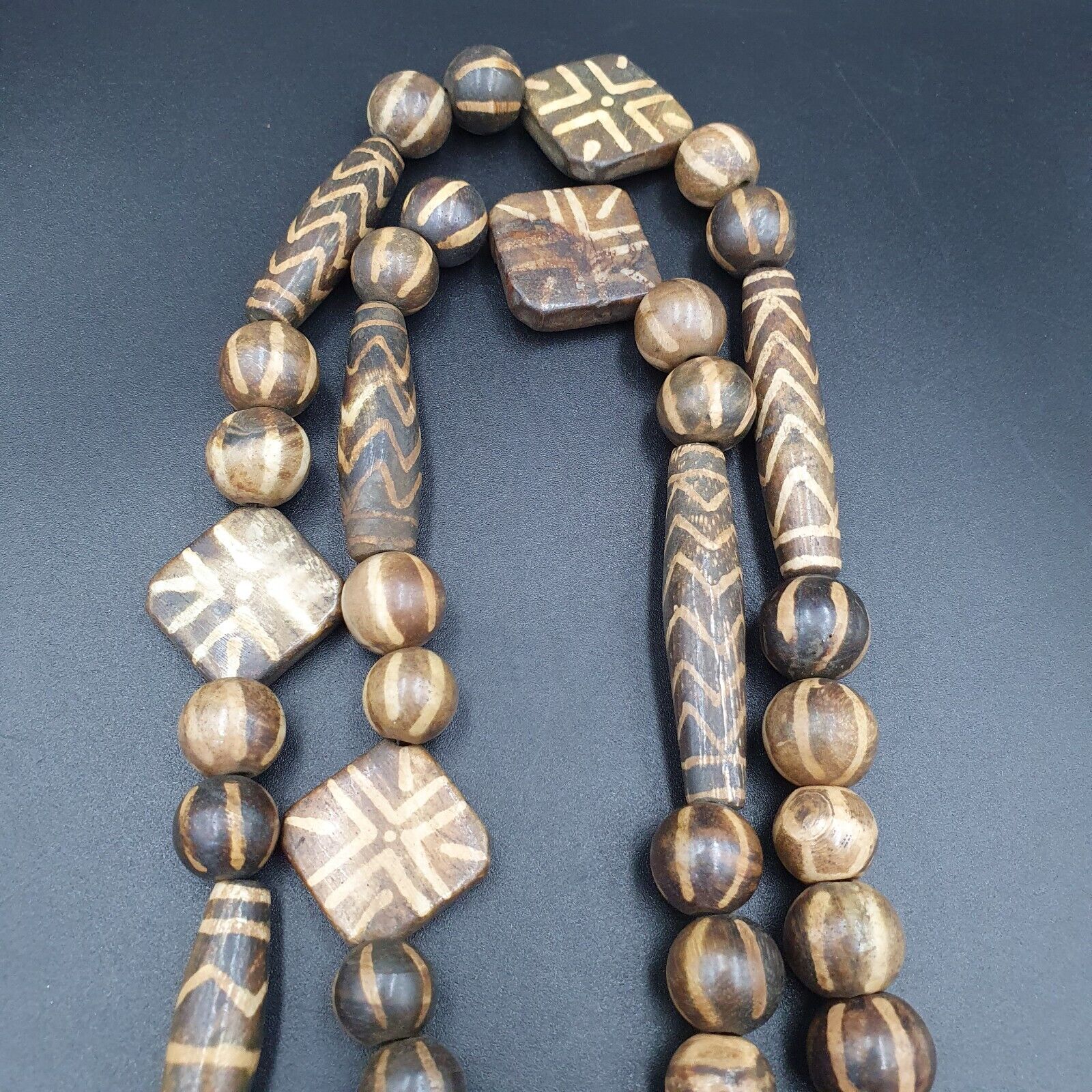 Asian Burmese Old Pumtek petrified Wood Stone beads Strand Long necklace