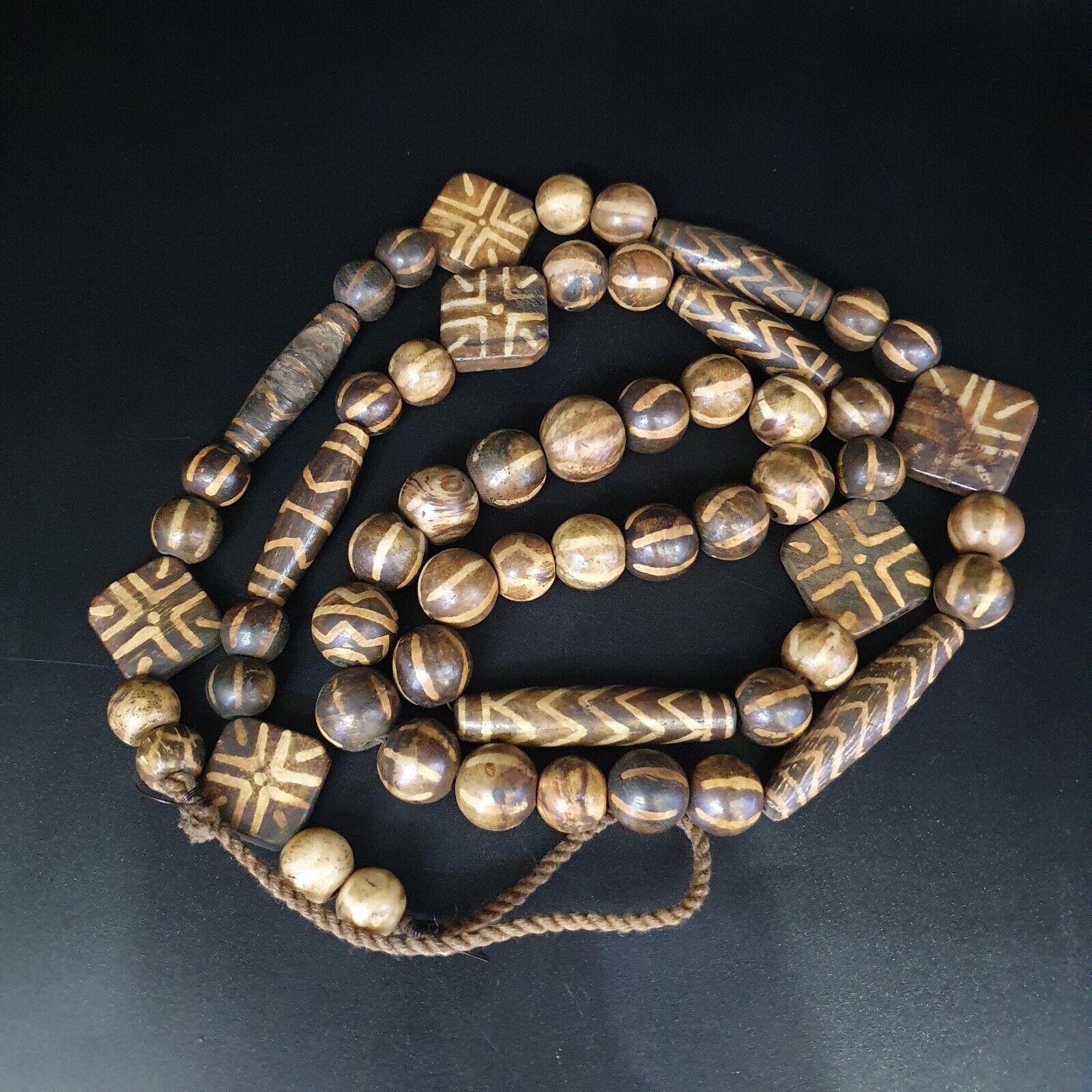 Asian Burmese Old Pumtek petrified Wood Stone beads Strand Long necklace