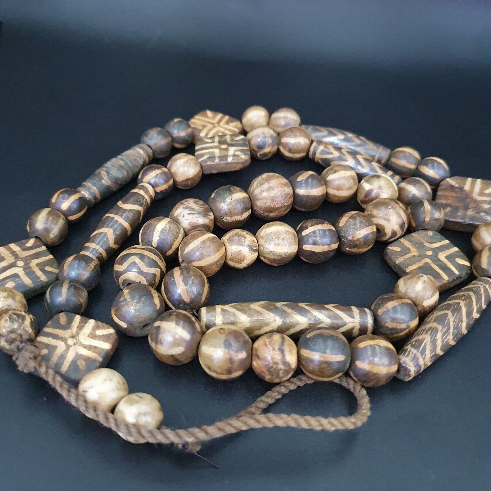 Asian Burmese Old Pumtek petrified Wood Stone beads Strand Long necklace