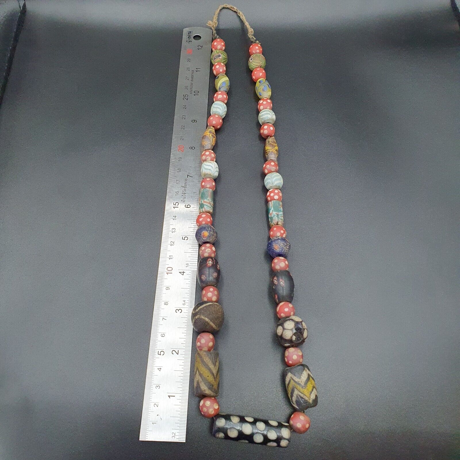 Beautiful vintage Skunk Fancy Feather Pattern glass beads Long Necklace