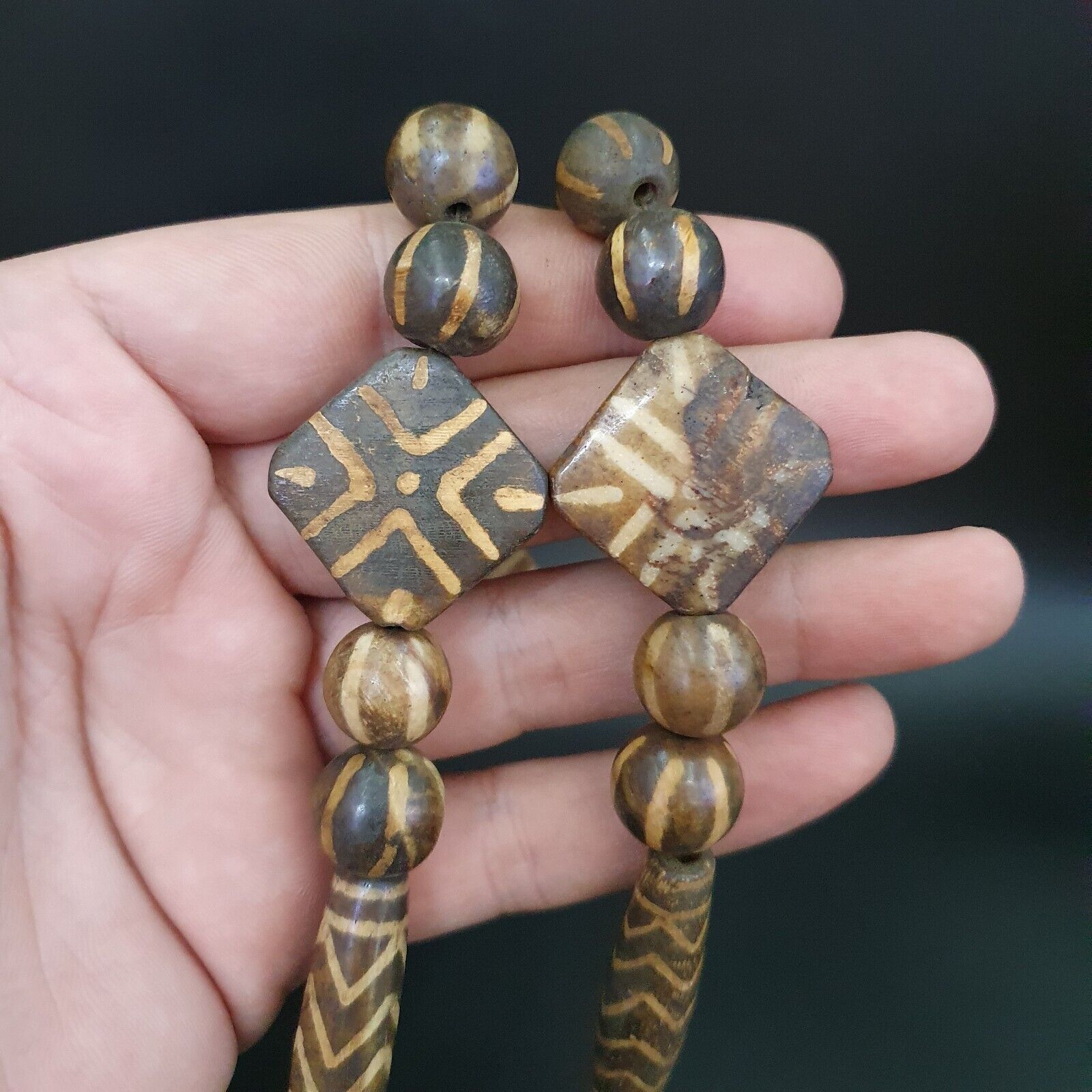 Asian Burmese Old Pumtek petrified Wood Stone beads Strand Long necklace