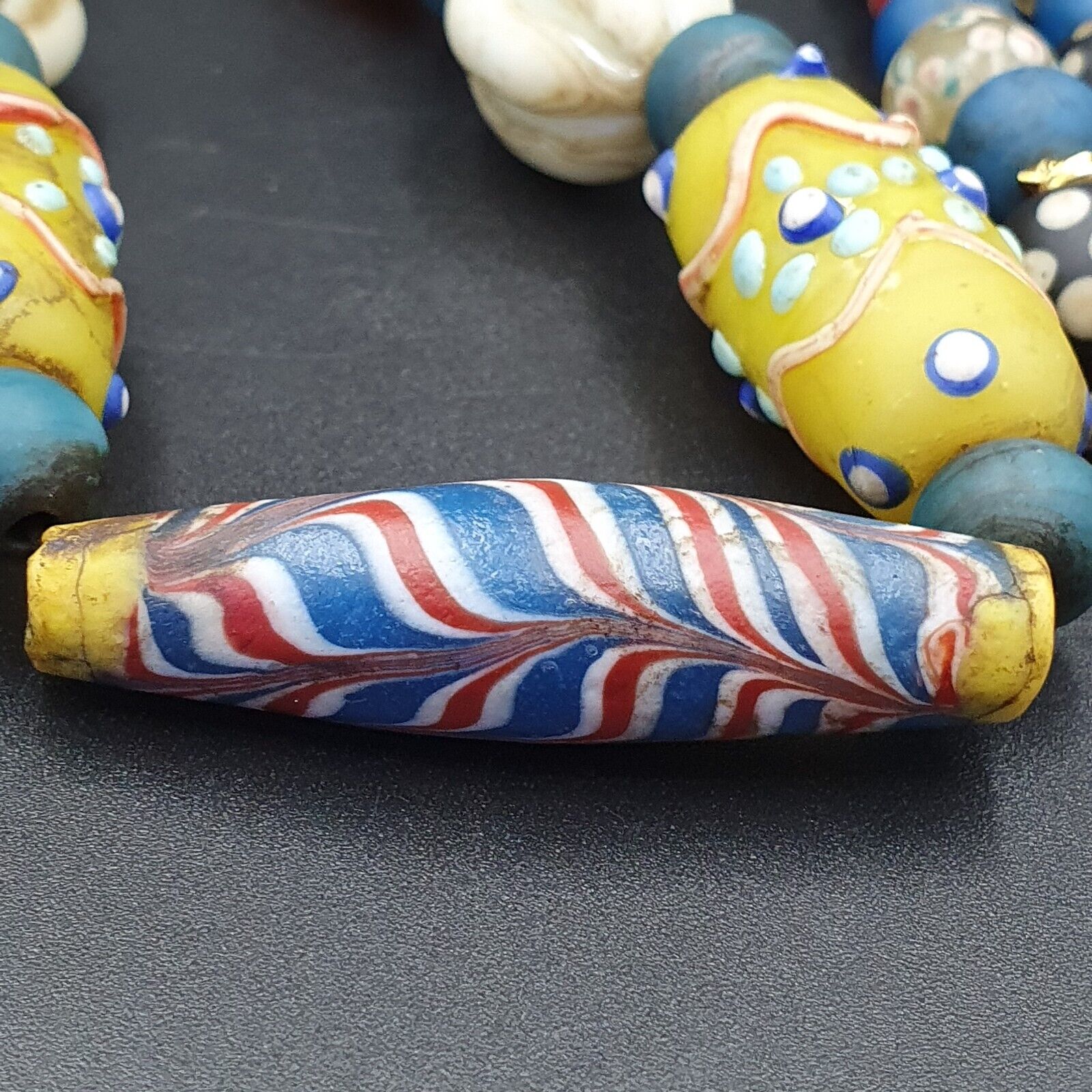 Beautiful vintage Fancy Feather Pattern Skunk lampwork glass beads Long Necklace