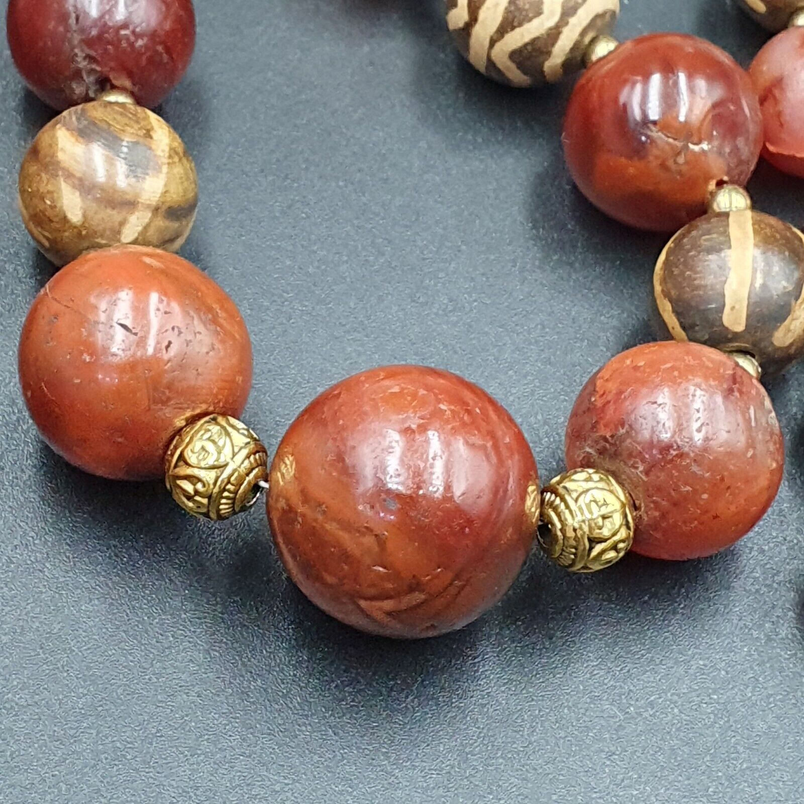 South East Asian Antiquities Ancient Agate Old Brumes Buddhain Pumtek Bead