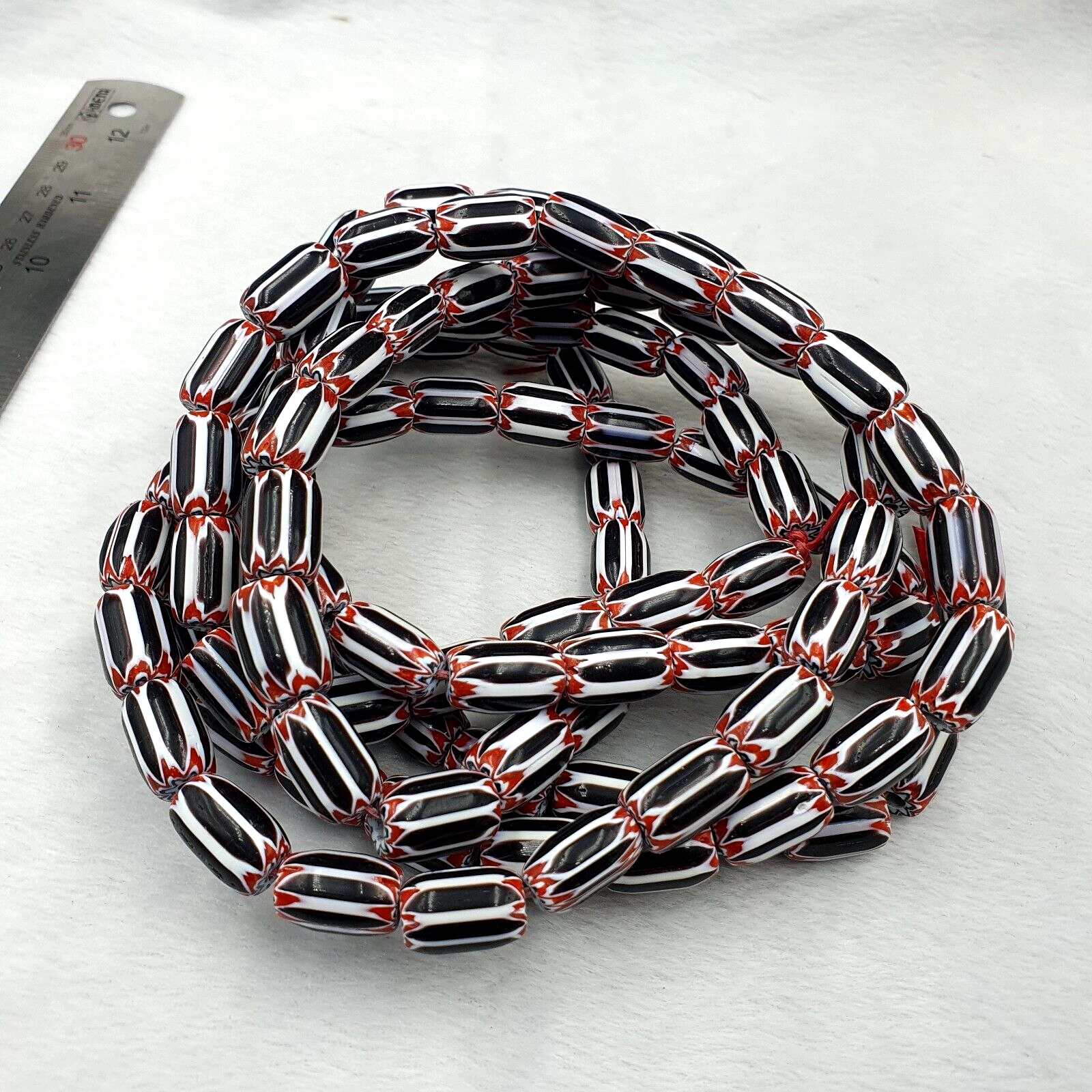Vintage Black/white Chevron Beads Venetian Inspired 15mmx10mm Beads Long Strand