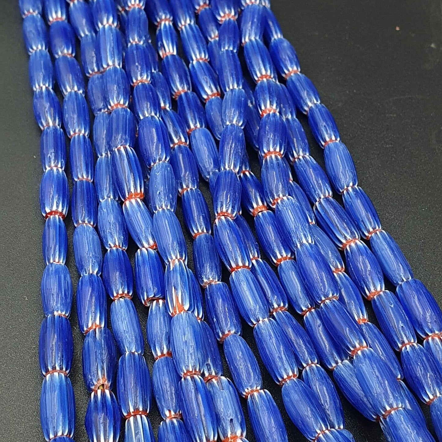 3 lange Stränge Vintage BLAU Chevron Perlen im venezianischen afrikanischen Stil 13mmx6mm Perlen