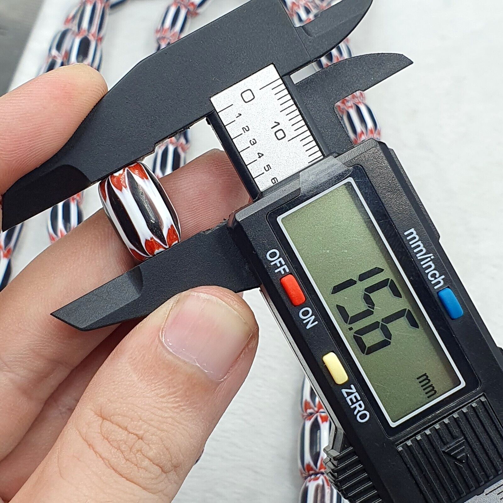 Vintage Black/white Chevron Beads Venetian Inspired 15mmx10mm Beads Long Strand