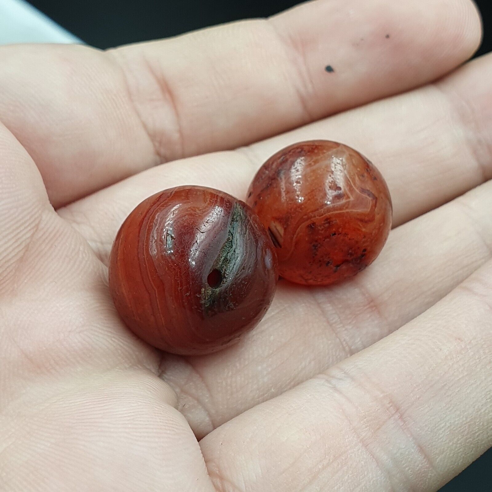 2 Old Ancient Indo Tibetan Carnelian Agate Beads lot 2 Beads