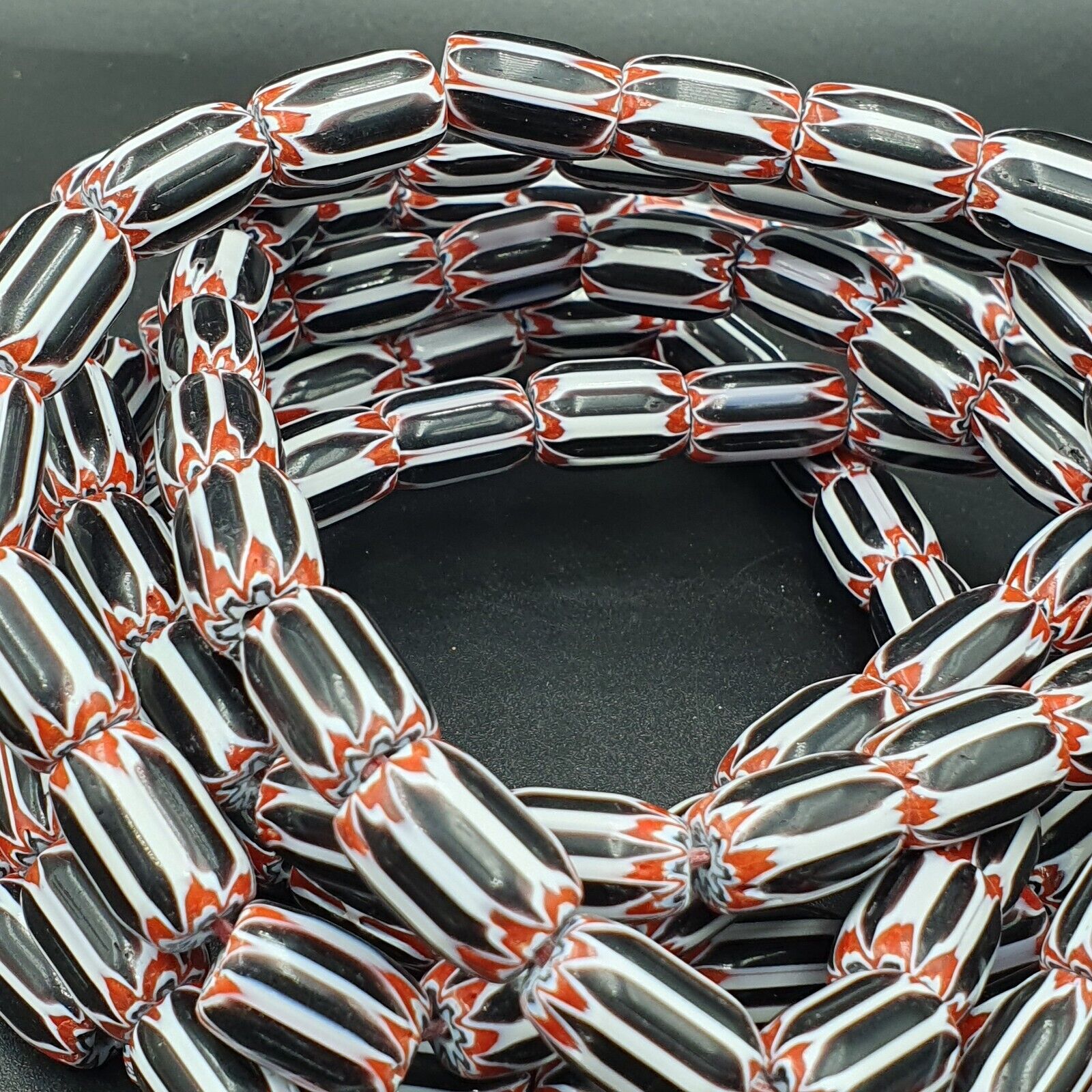 Vintage Black/white Chevron Beads Venetian Inspired 15mmx10mm Beads Long Strand