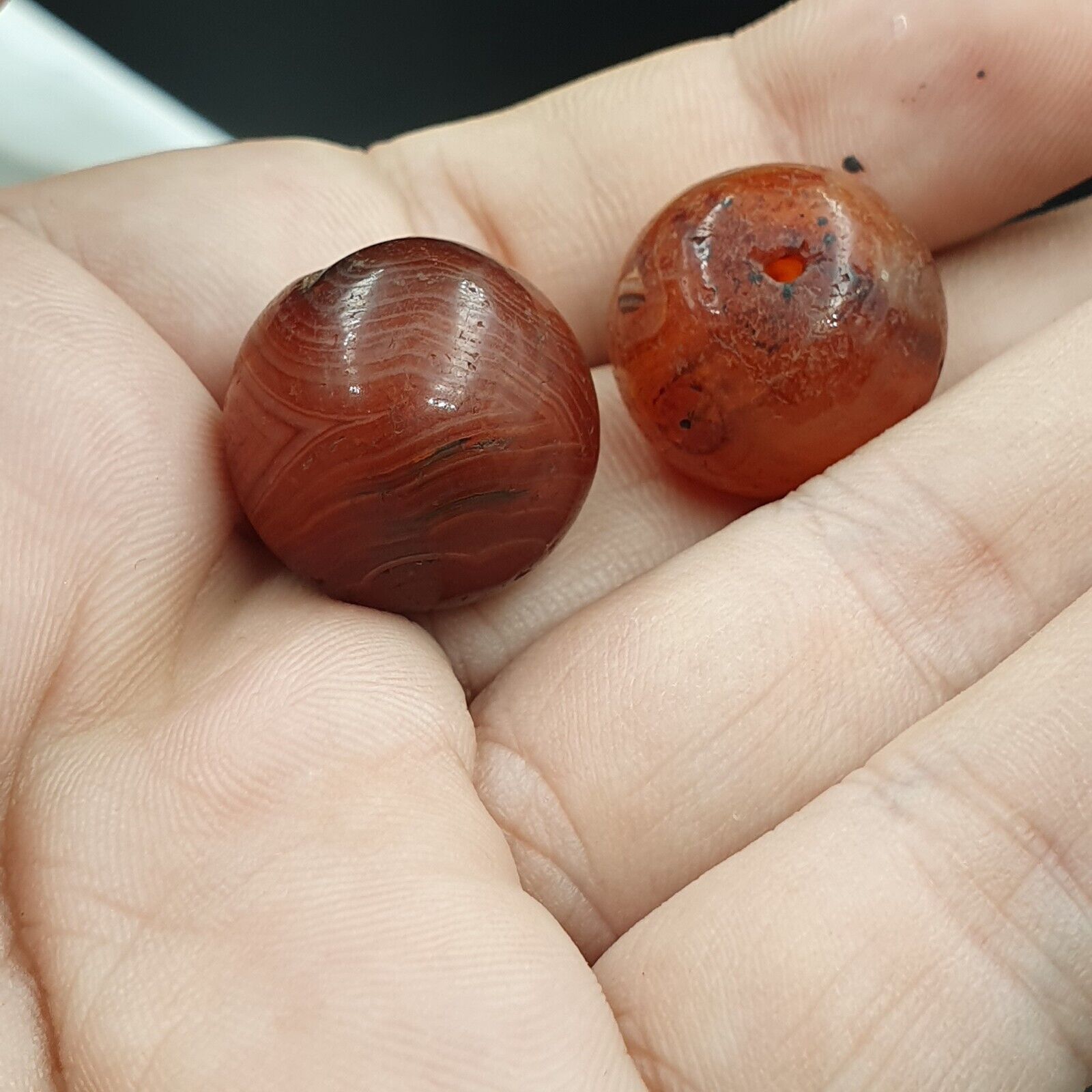 2 Old Ancient Indo Tibetan Carnelian Agate Beads lot 2 Beads