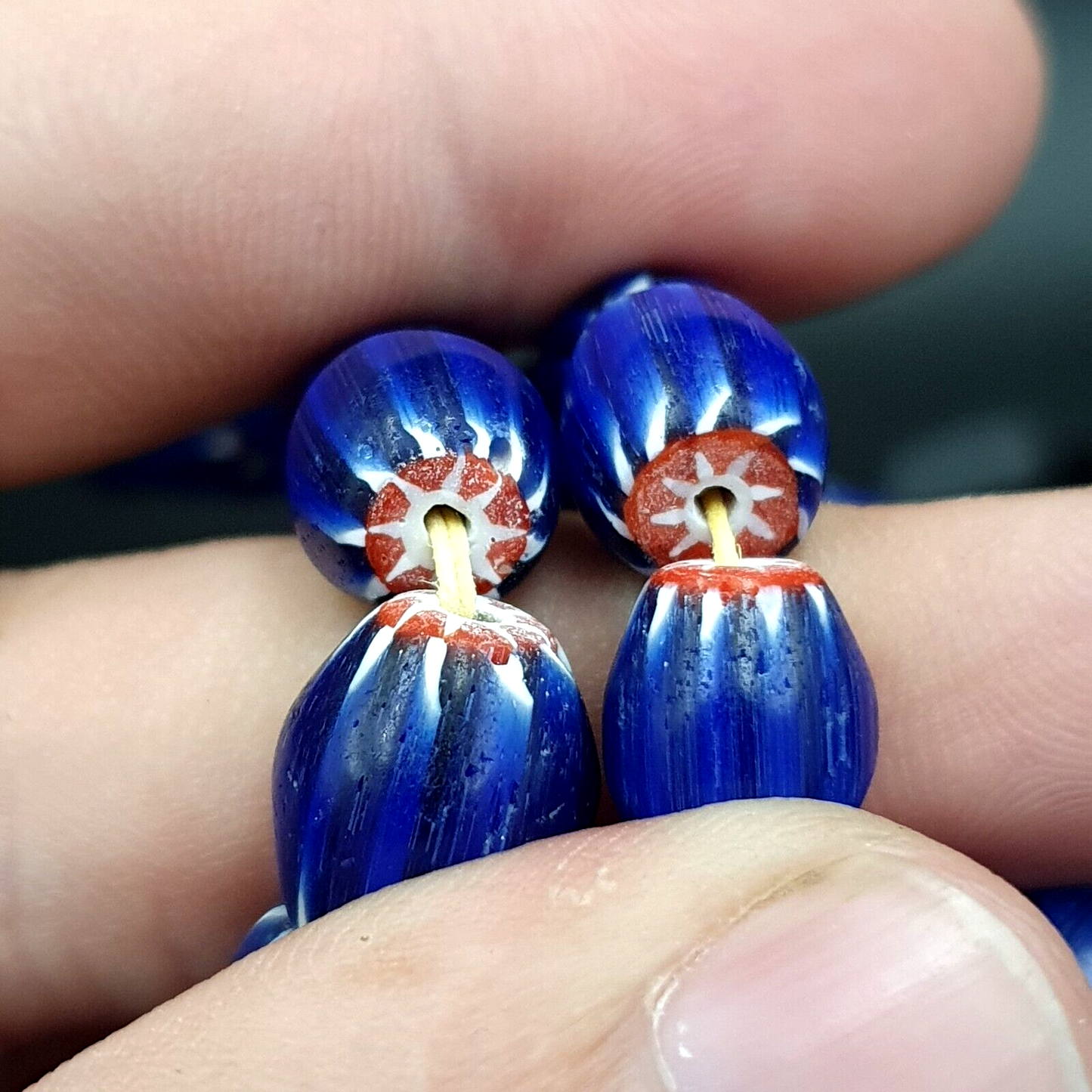 復古藍色 V 形珠子威尼斯風格 10 毫米x9.5 毫米珠子長串