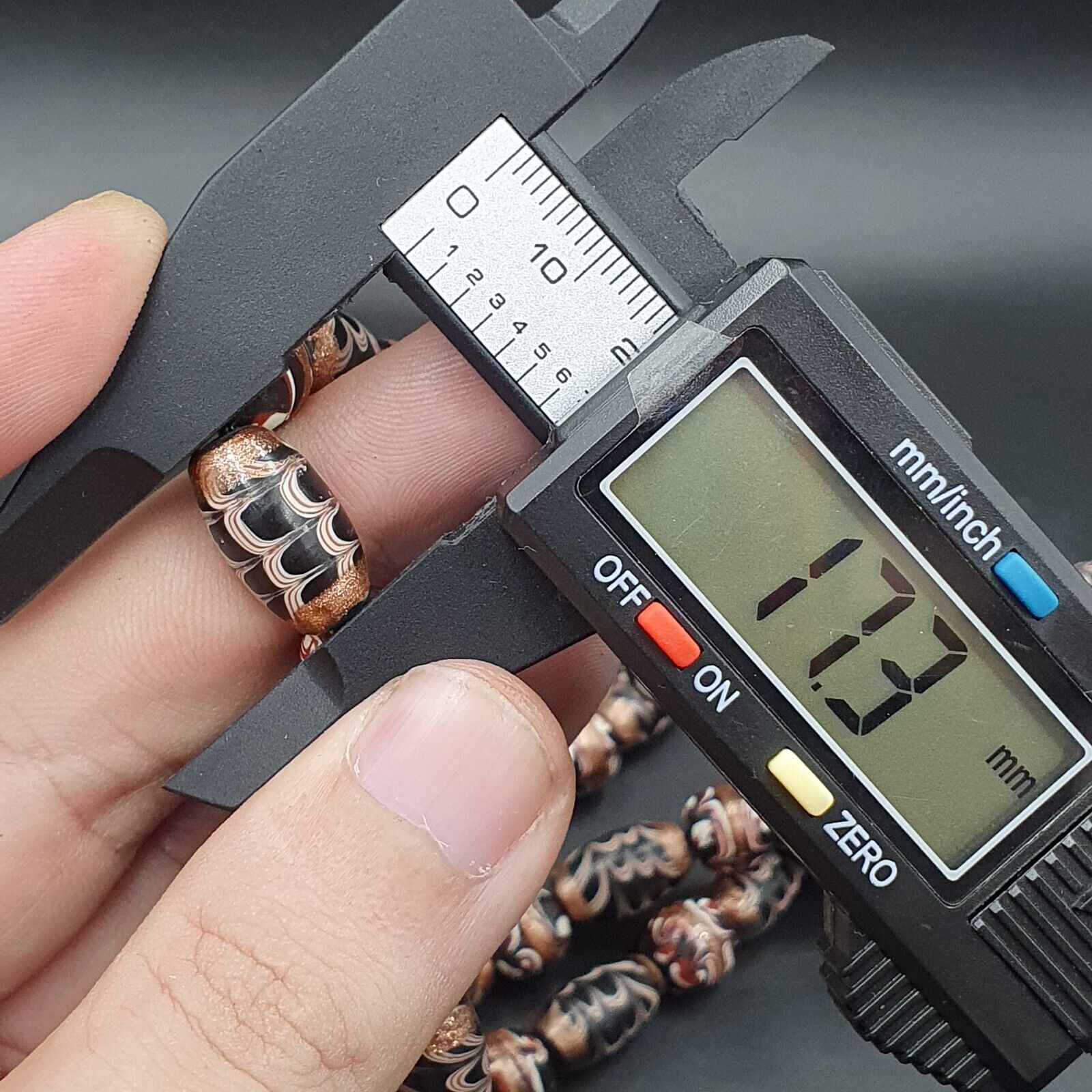 VINTAGE Venerano ART Fancy Beads 17x11MM Aventurine GLASS BEADS Necklace