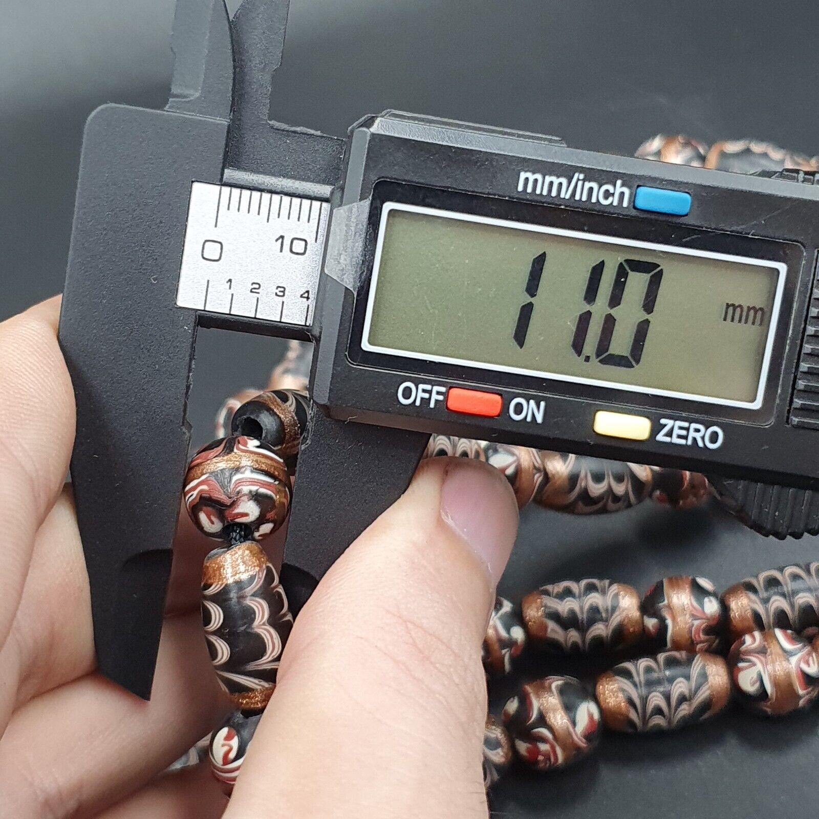 VINTAGE Venerano ART Fancy Beads 17x11MM Aventurine GLASS BEADS Necklace