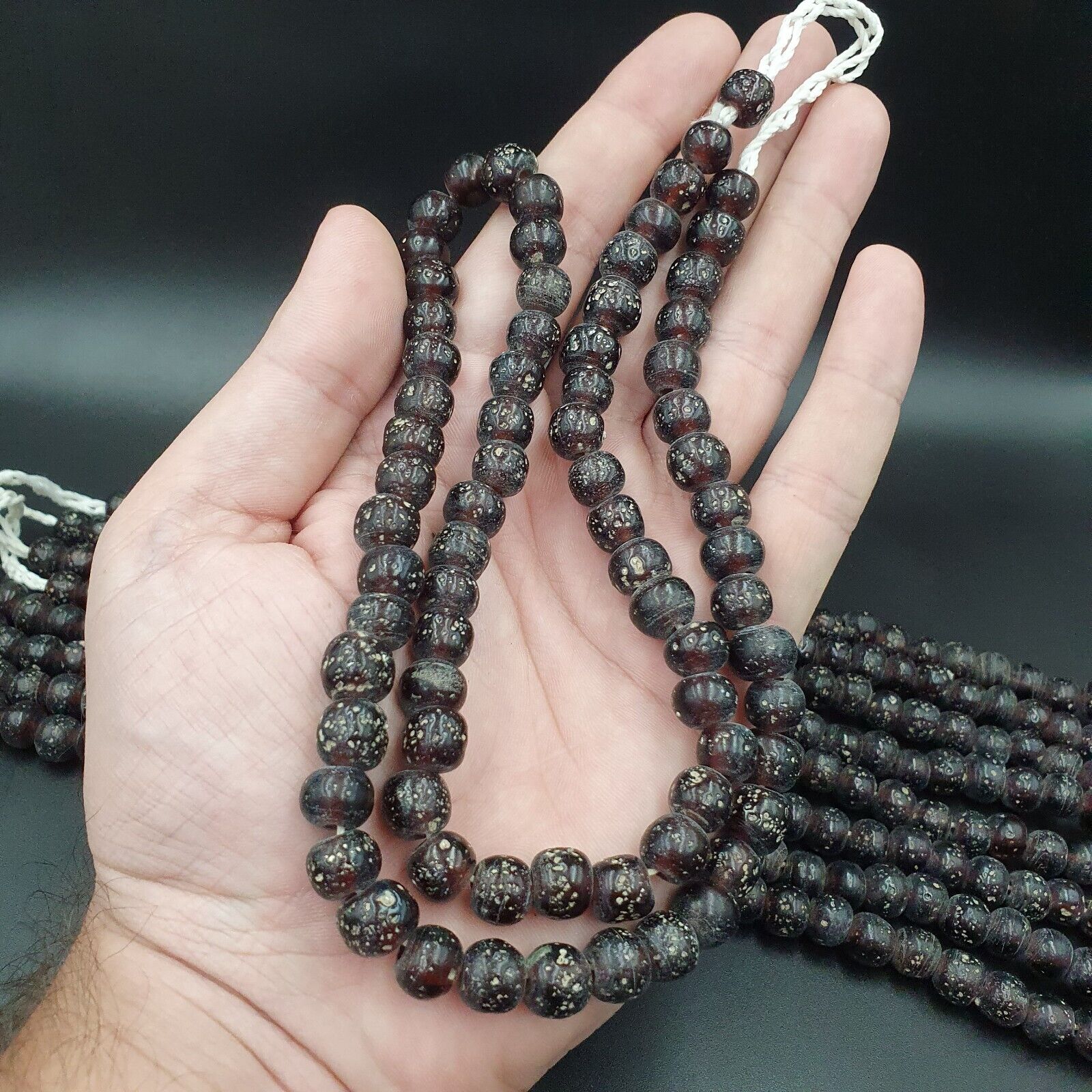 BEAUTIFUL OLD Garnet Red GLASS Vintage BEADs 24" Strand 10mm