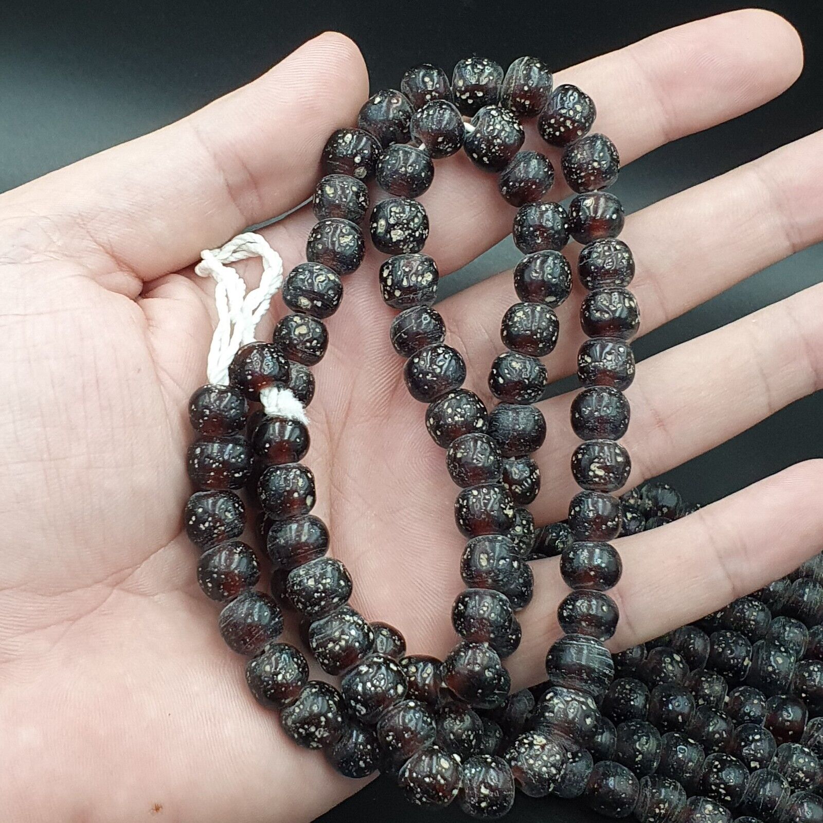 BEAUTIFUL OLD Garnet Red GLASS Vintage BEADs 24" Strand 10mm