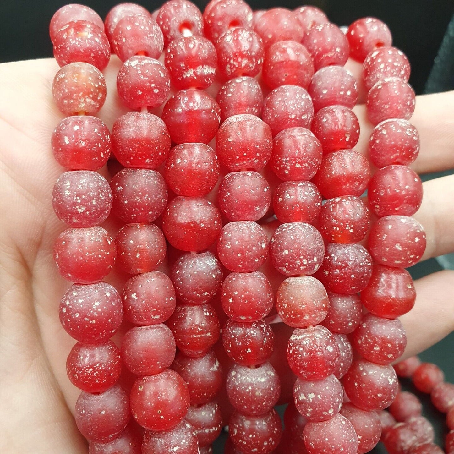 古董非洲風格櫻桃紅玻璃復古珠 24 英寸串 10-10.5 毫米