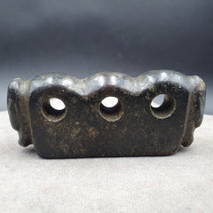 Antique Black Magnetic Stone mysterious animal carving Jade Amulet Stone MG -4