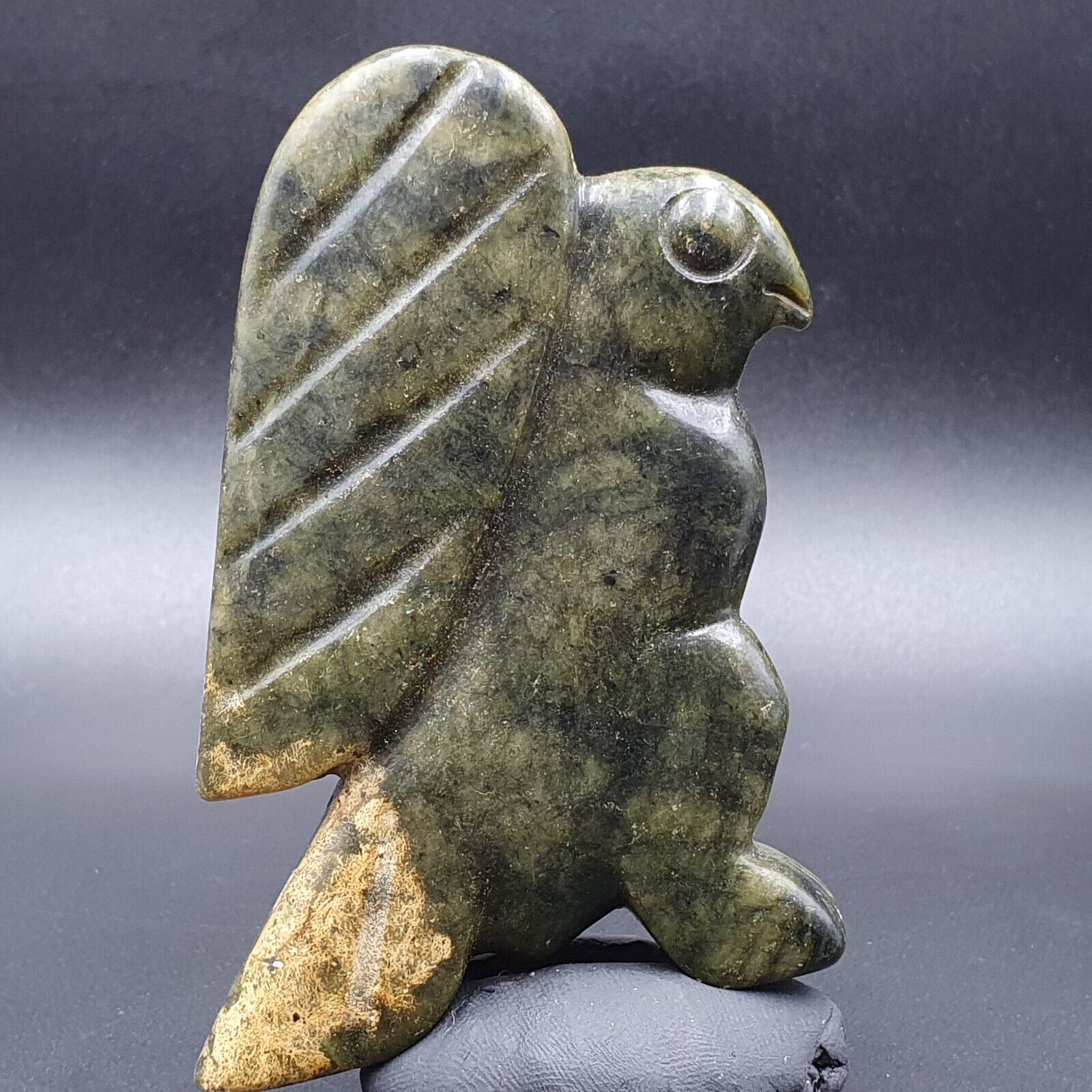 Antique Stone  Nephrite Jade mysterious Bird carving stone Amulet Bead  JD-5