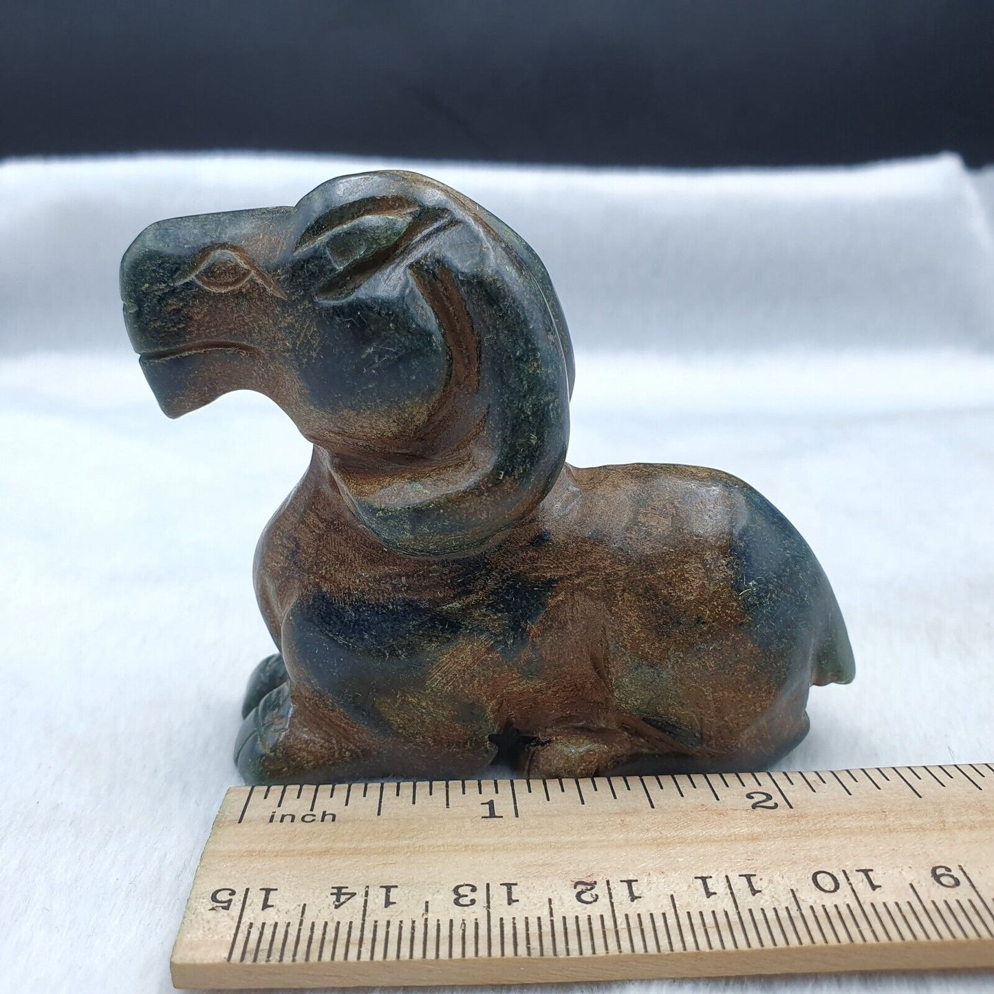 Antiker Stein Jade geheimnisvolles Tier Schaf Schnitzstein Amulett Perlenstein JD2