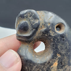 Antique Black Magnetic Stone mysterious animal carving Jade Amulet Stone MG-9
