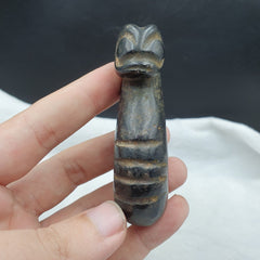 Antique Black Magnetic Stone mysterious animal carving Jade Amulet Stone MG-10